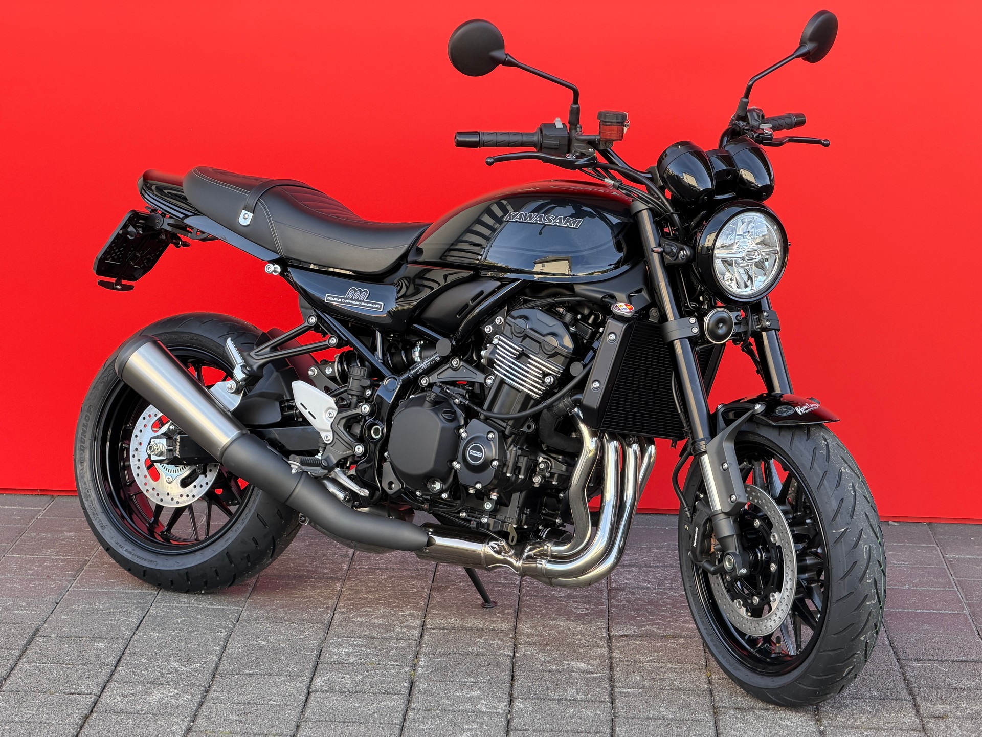 KAWASAKI Z 900 RS (70kW) Black Ball Edition