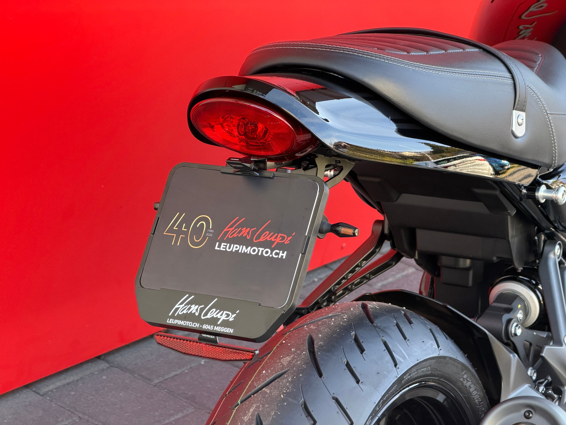 KAWASAKI Z 900 RS (70kW) Black Ball Edition-image-14