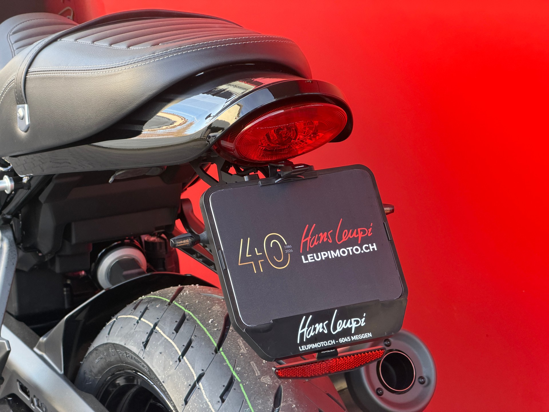 KAWASAKI Z 900 RS (70kW) Black Ball Edition-image-3