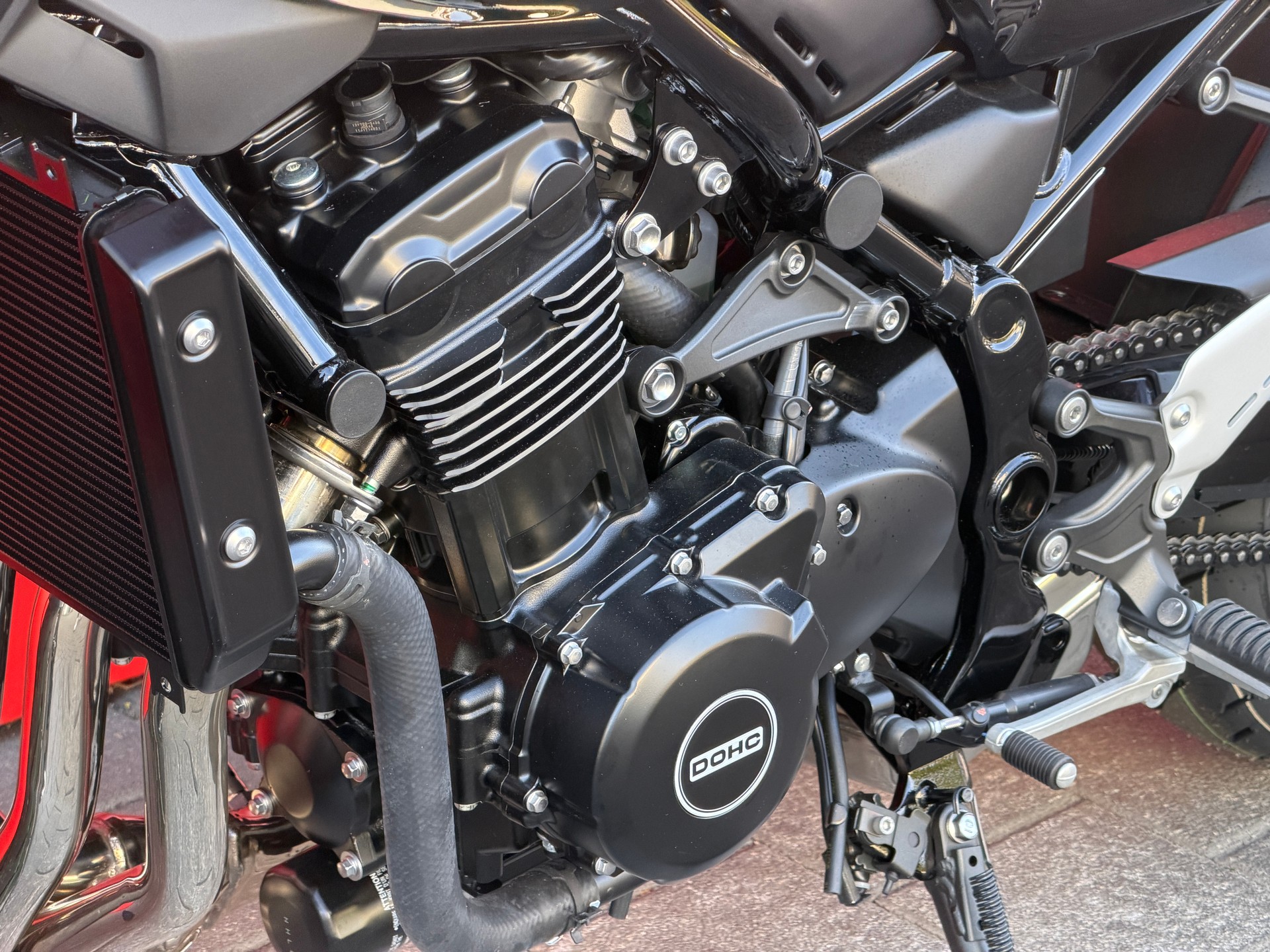 KAWASAKI Z 900 RS (70kW) Black Ball Edition-image-6