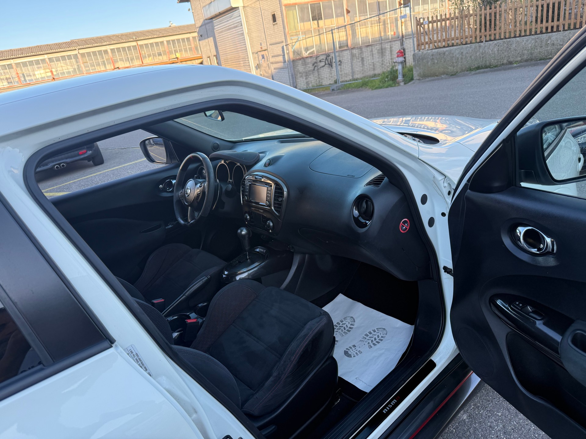 NISSAN Juke 1.6 DIG-T Nismo RS 4x4 Xtronic M-CVT-image-7