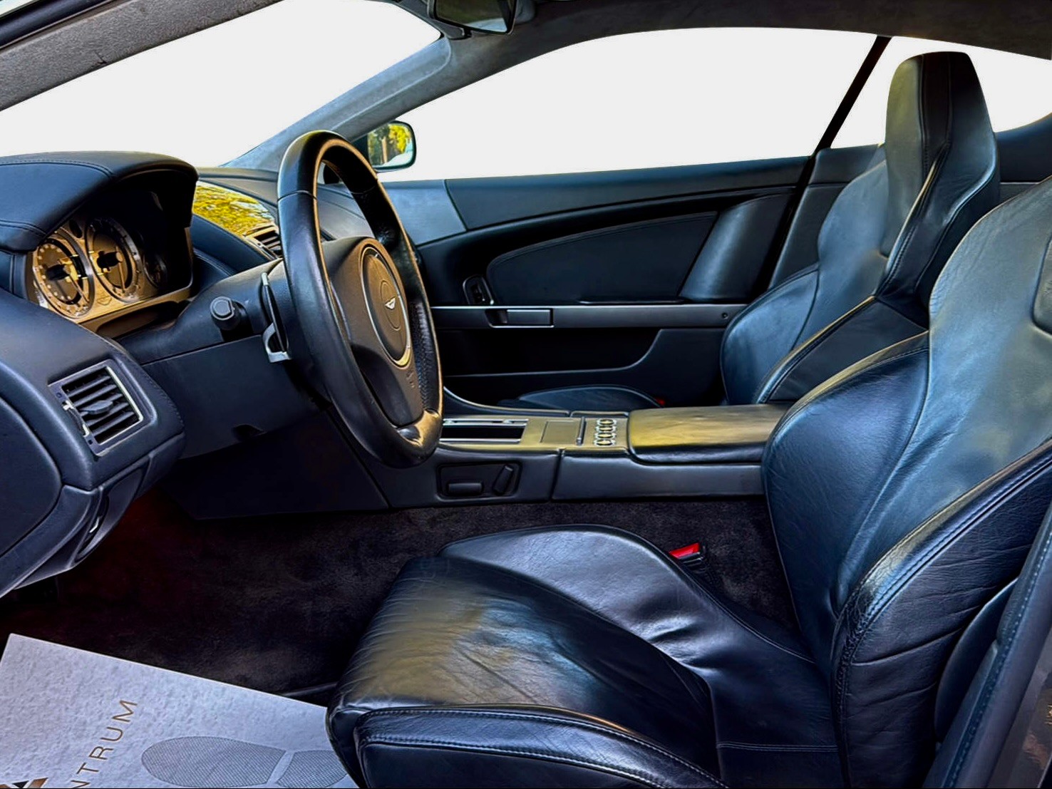 ASTON MARTIN DB9 Touchtronic 2-image-7