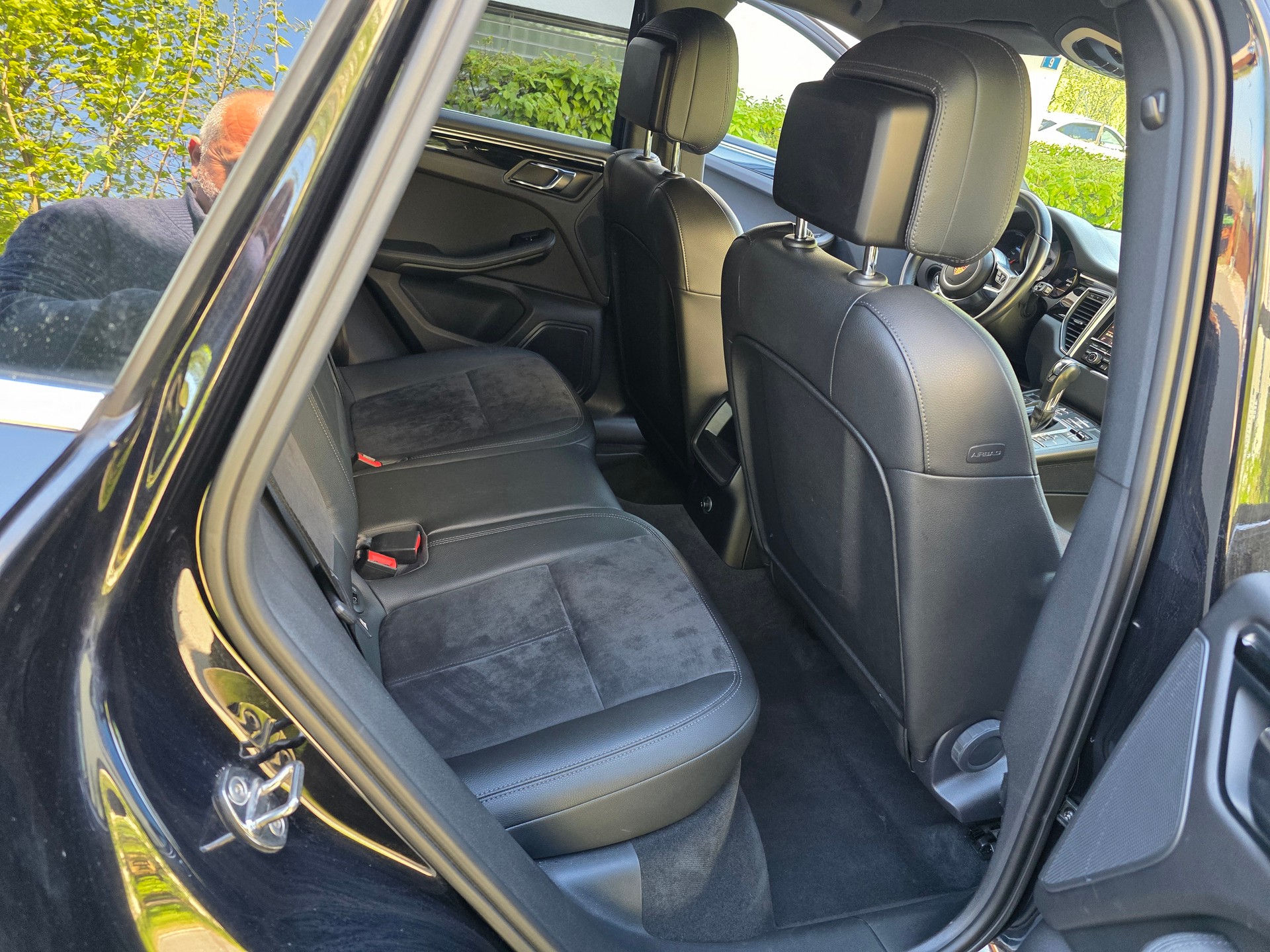 PORSCHE Macan S Diesel PDK-image-9