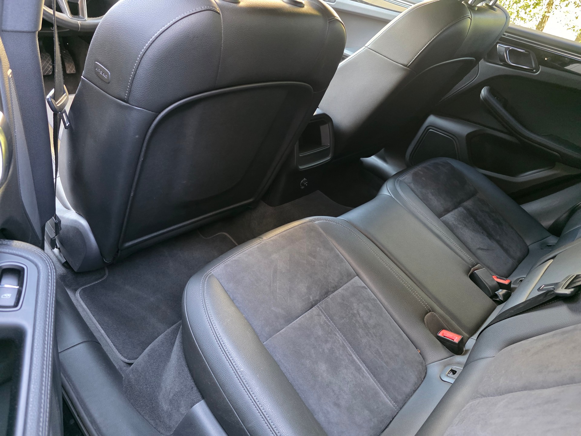 PORSCHE Macan S Diesel PDK-image-7