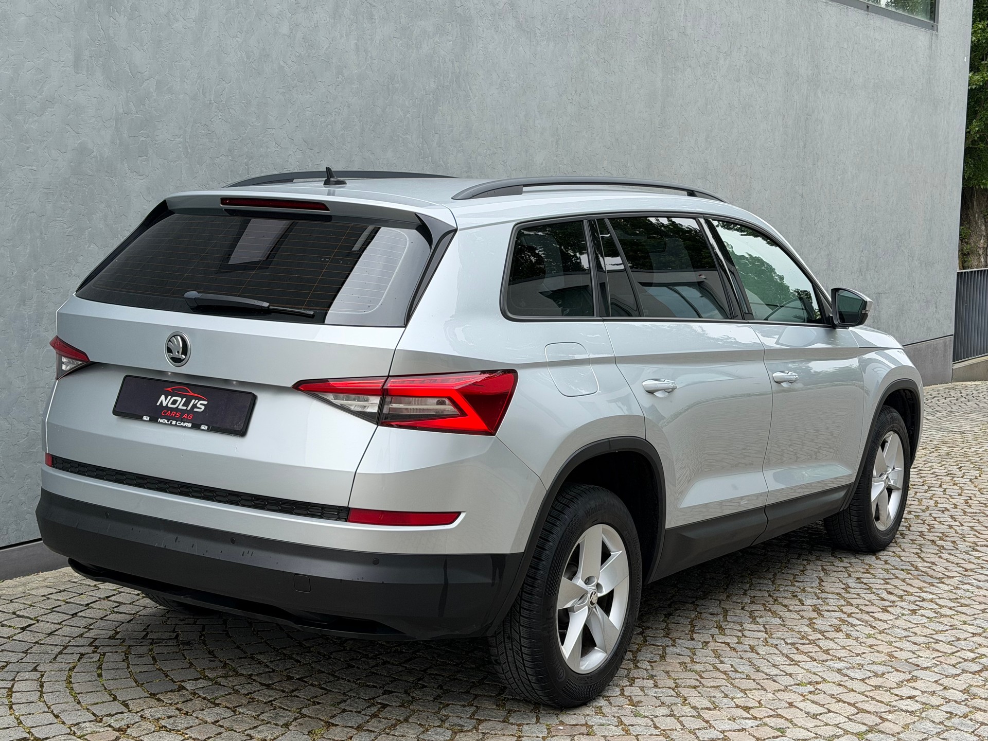SKODA Kodiaq 2.0 TDI CR Active 4x4 DSG-image-4