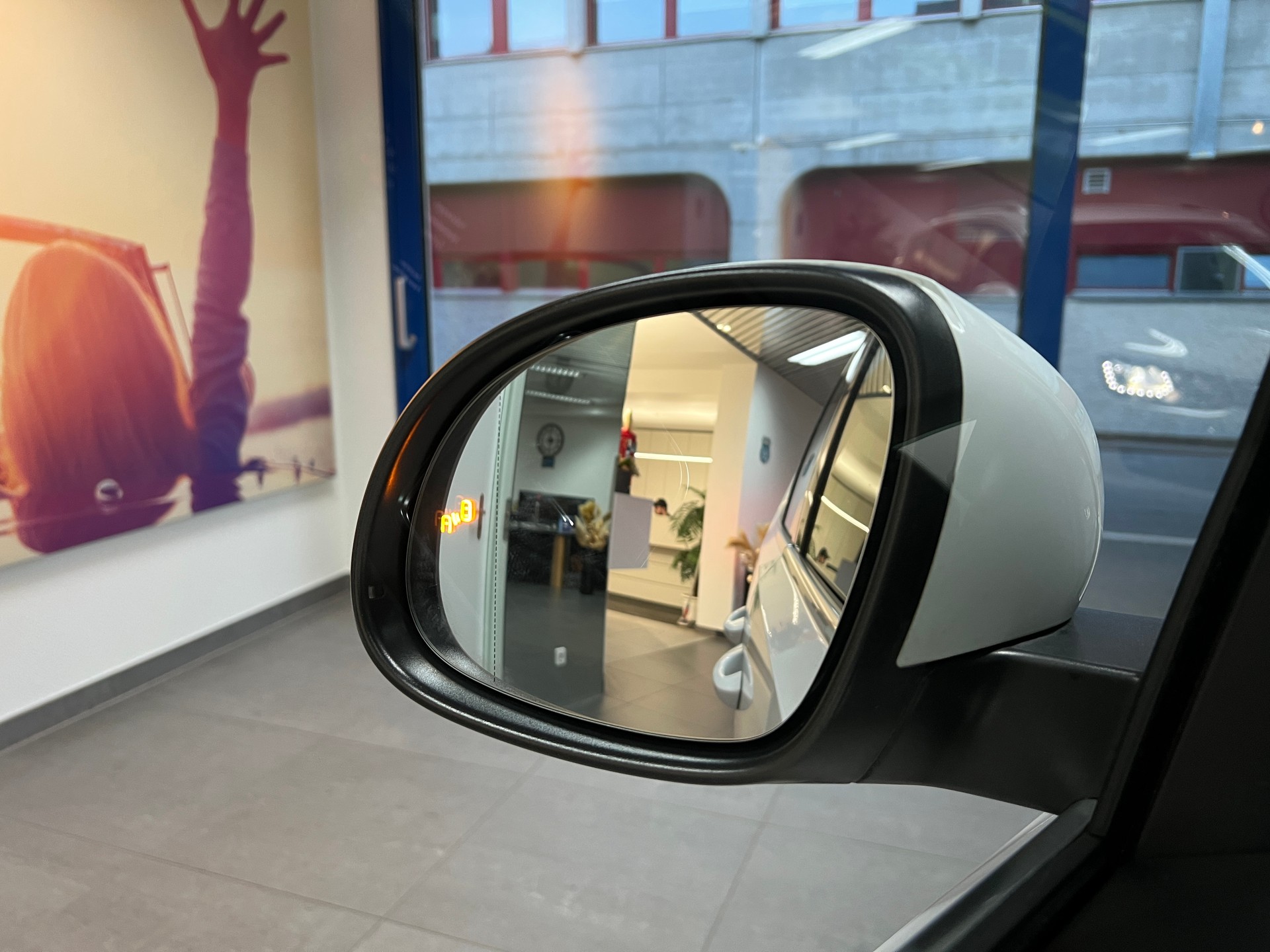 VW Sharan 2.0 TDI BMT Highline 4Motion DSG-image-24