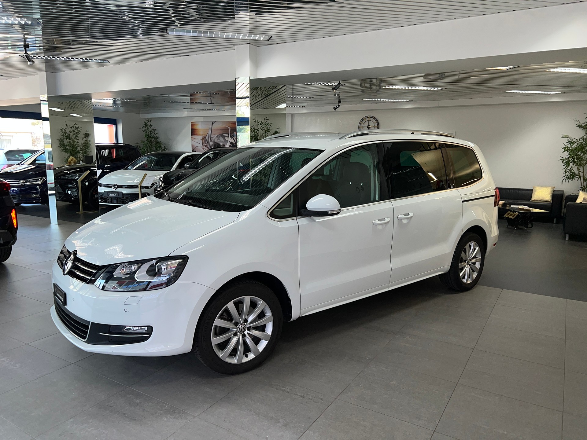 VW Sharan 2.0 TDI BMT Highline 4Motion DSG-showroom-element-2