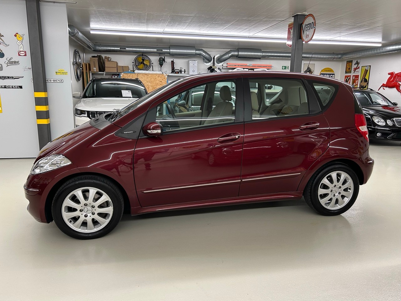 MERCEDES-BENZ A 200 T Elégance-image-4