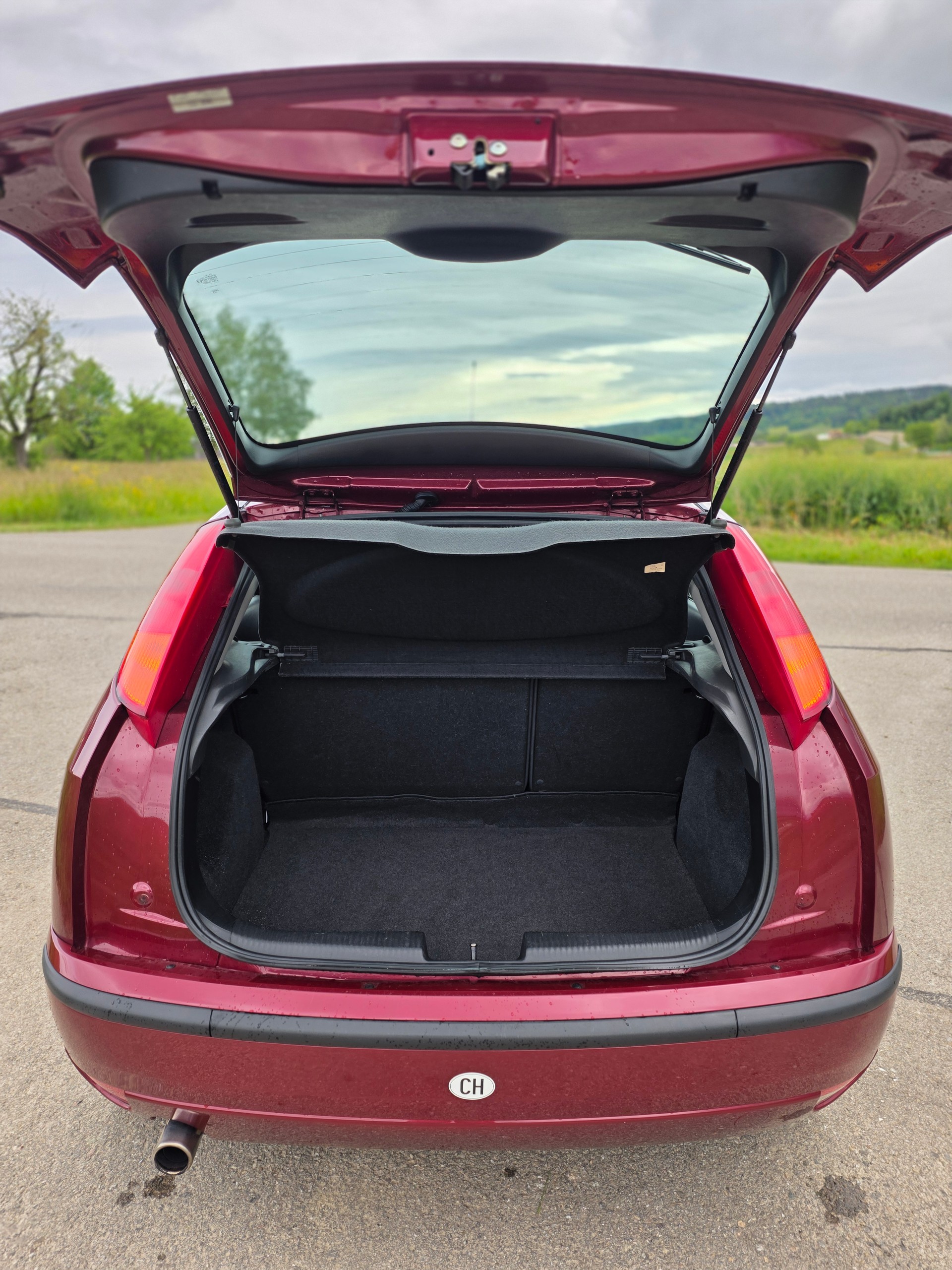 FORD Focus 1.6i 16V Champion-image-5