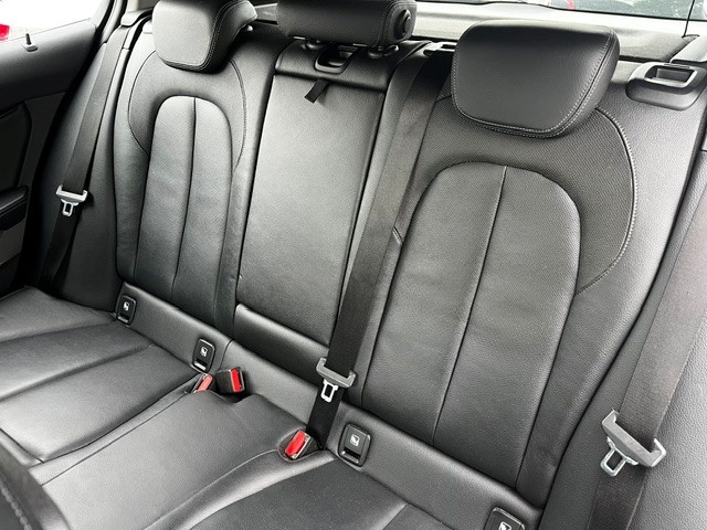 BMW 118i Steptronic Sport Line-image-8