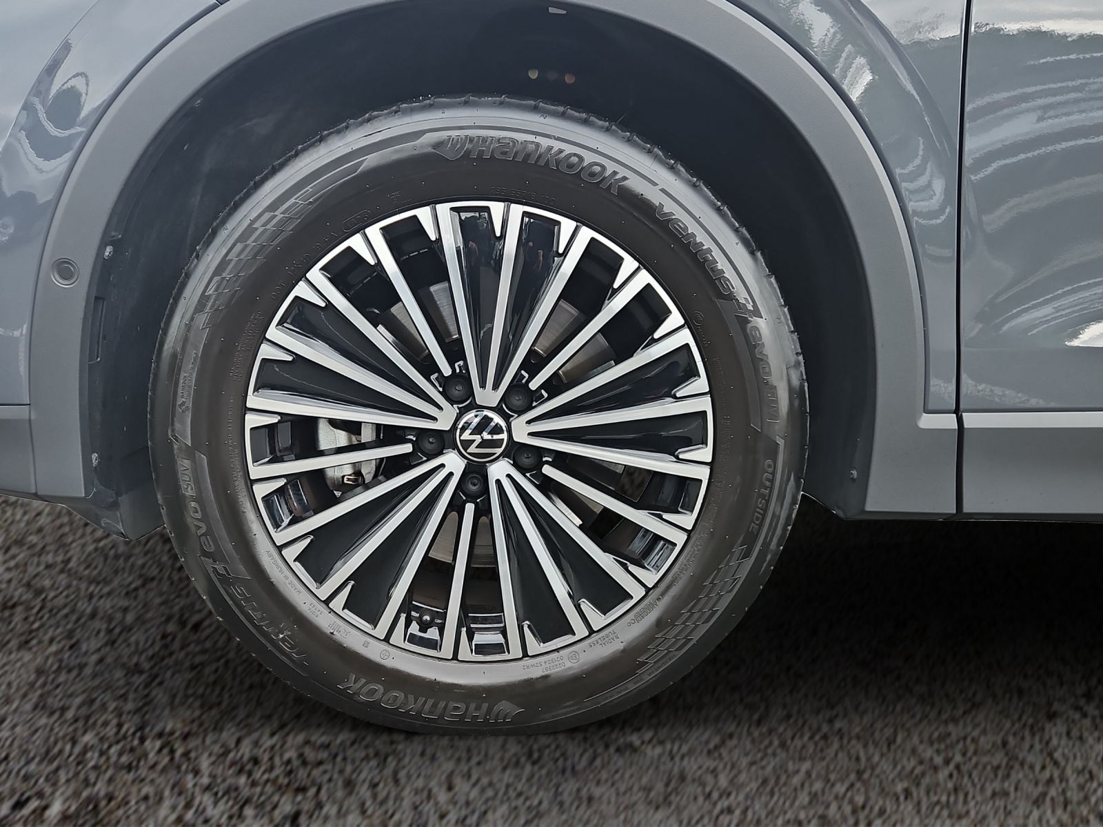 VW Tiguan 2.0 TSI DSG Elegance 4Motion-showroom-element-3