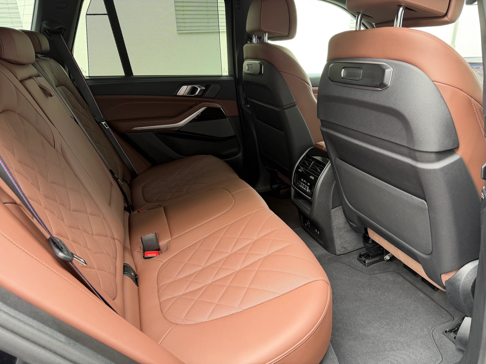 BMW X5 xDrive 48V 30d M Sport Pro Steptronic-image-17