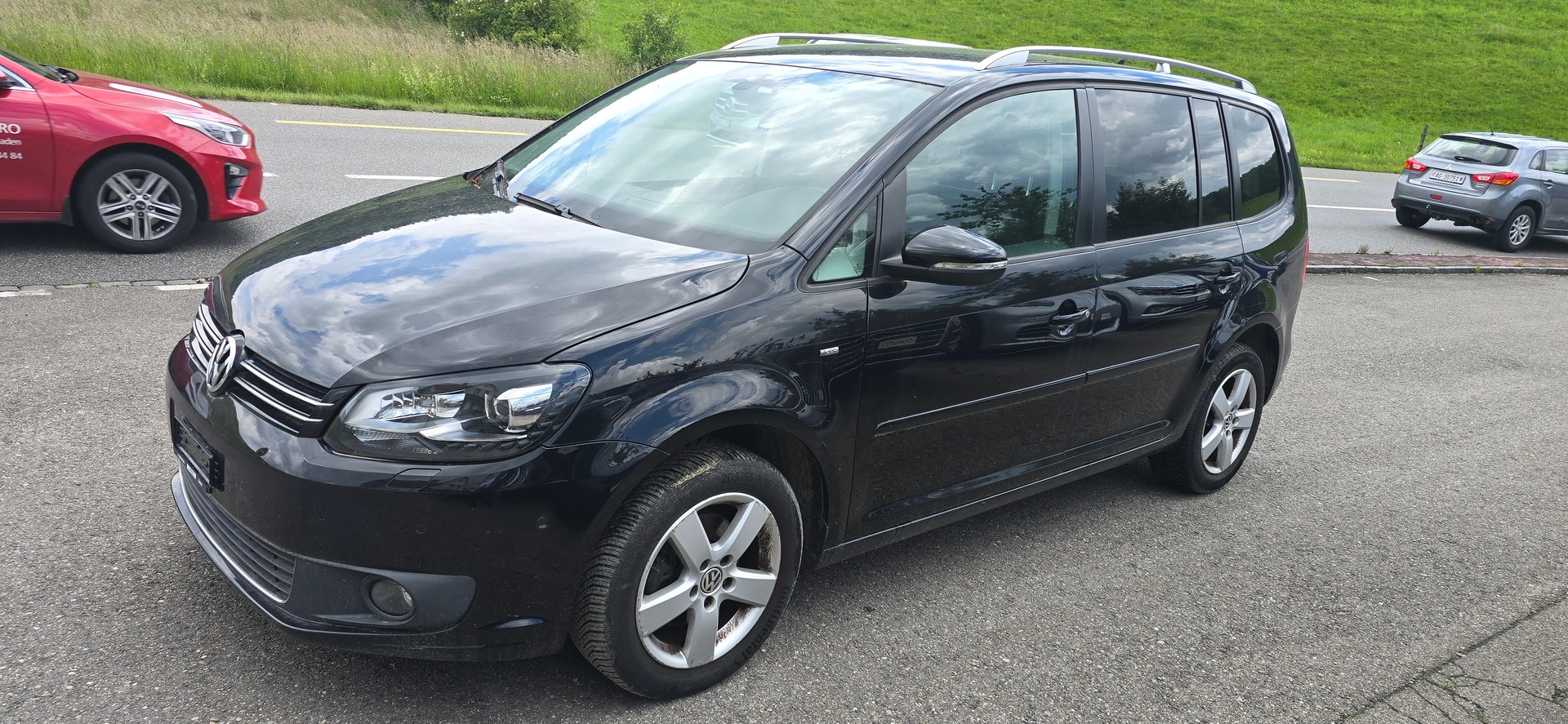 VW Touran 1.6 TDI BMT Comfortline DSG-showroom-element-1