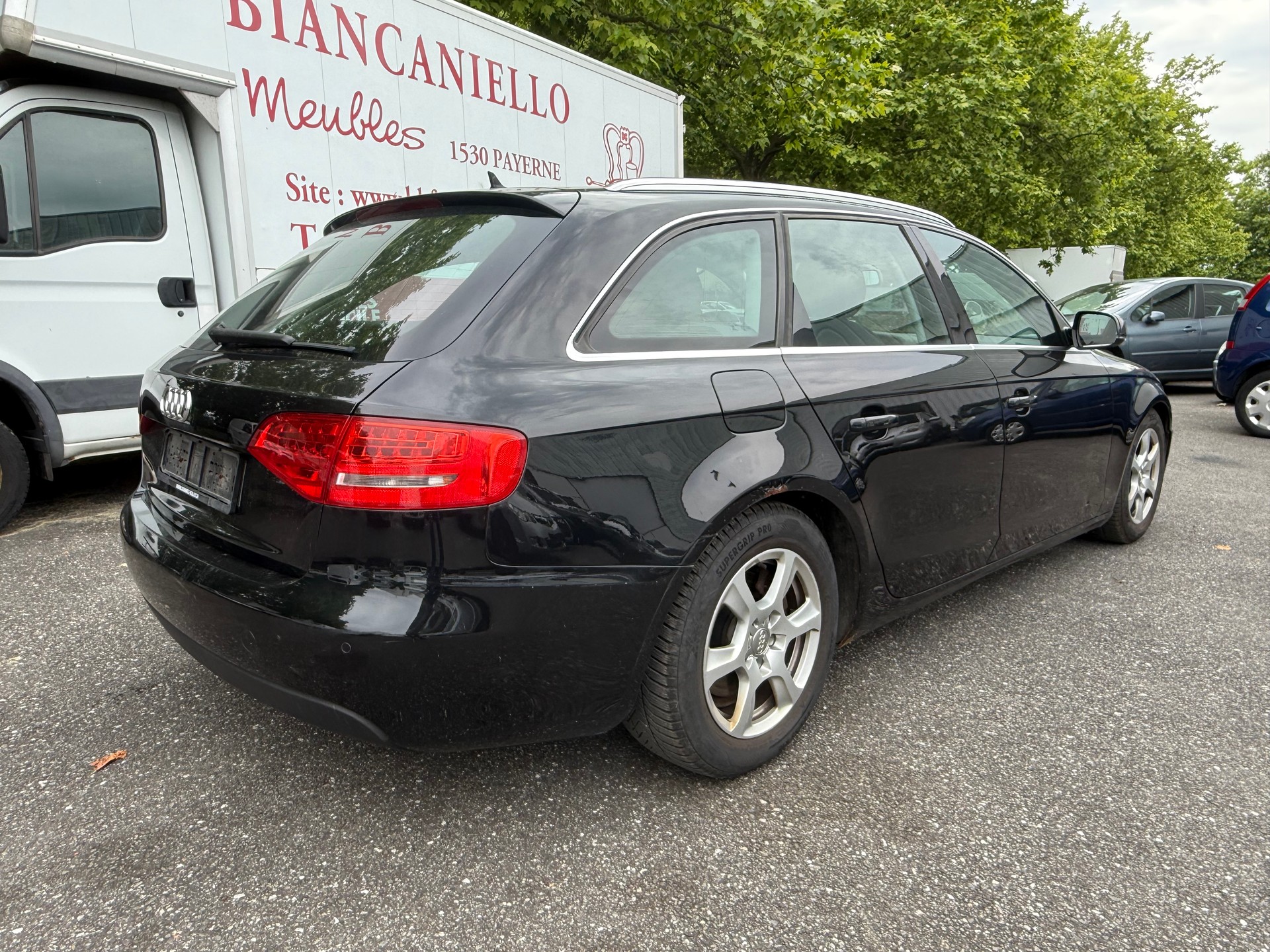 AUDI A4 Avant 1.8 TFSI multitronic-image-4