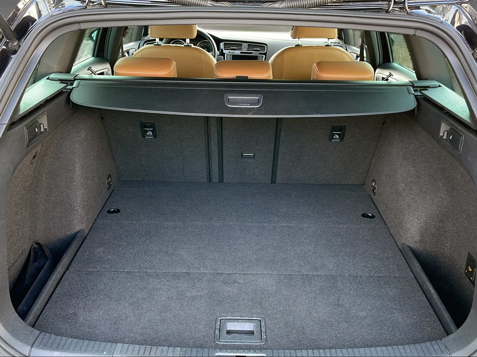 VW Golf VII Variant 1.4 TSI 150 Highline-image-8