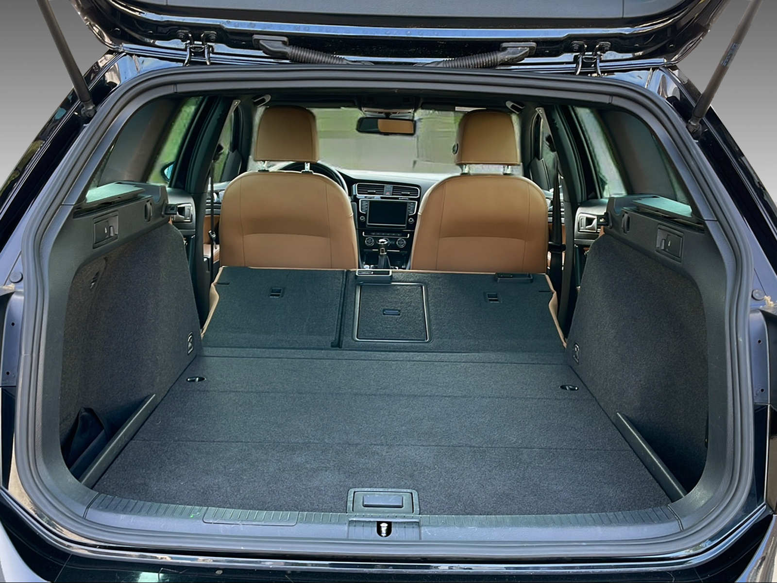 VW Golf VII Variant 1.4 TSI 150 Highline-image-9