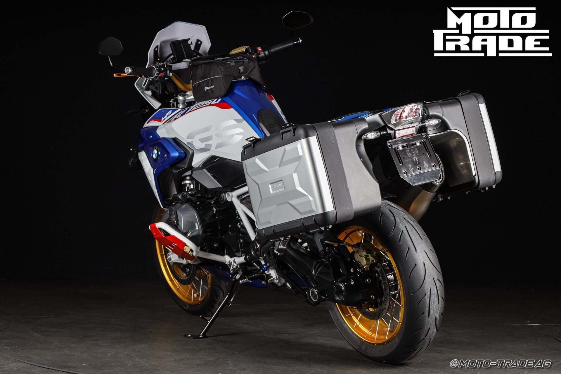 BMW R 1250 GS ABS HP4 DESIGN AKRAPOVIC-image-3