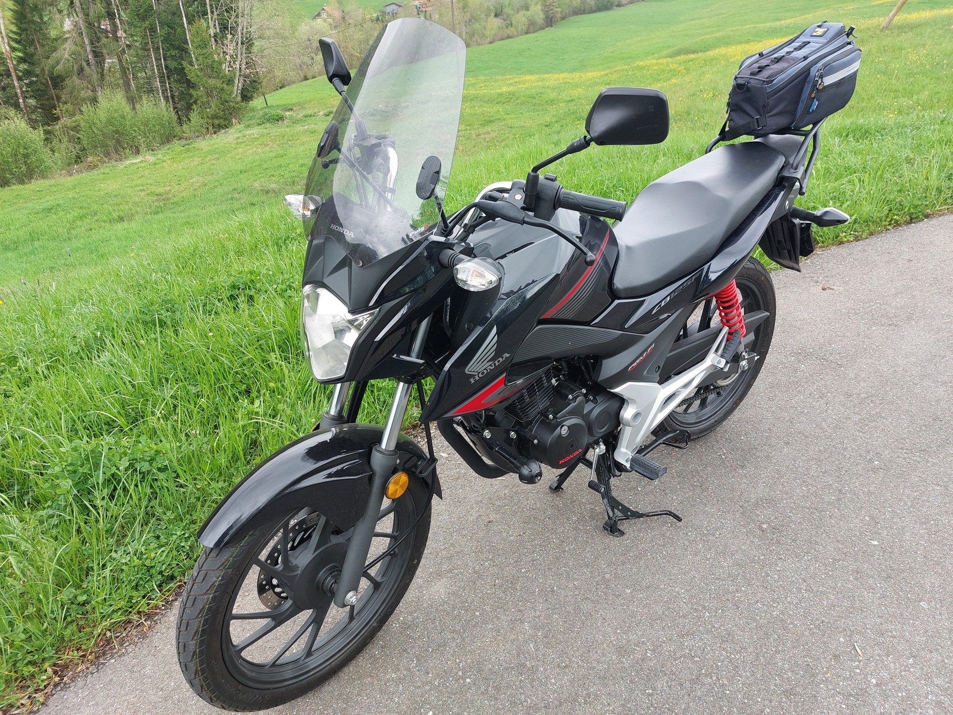 HONDA CB 125-image-1