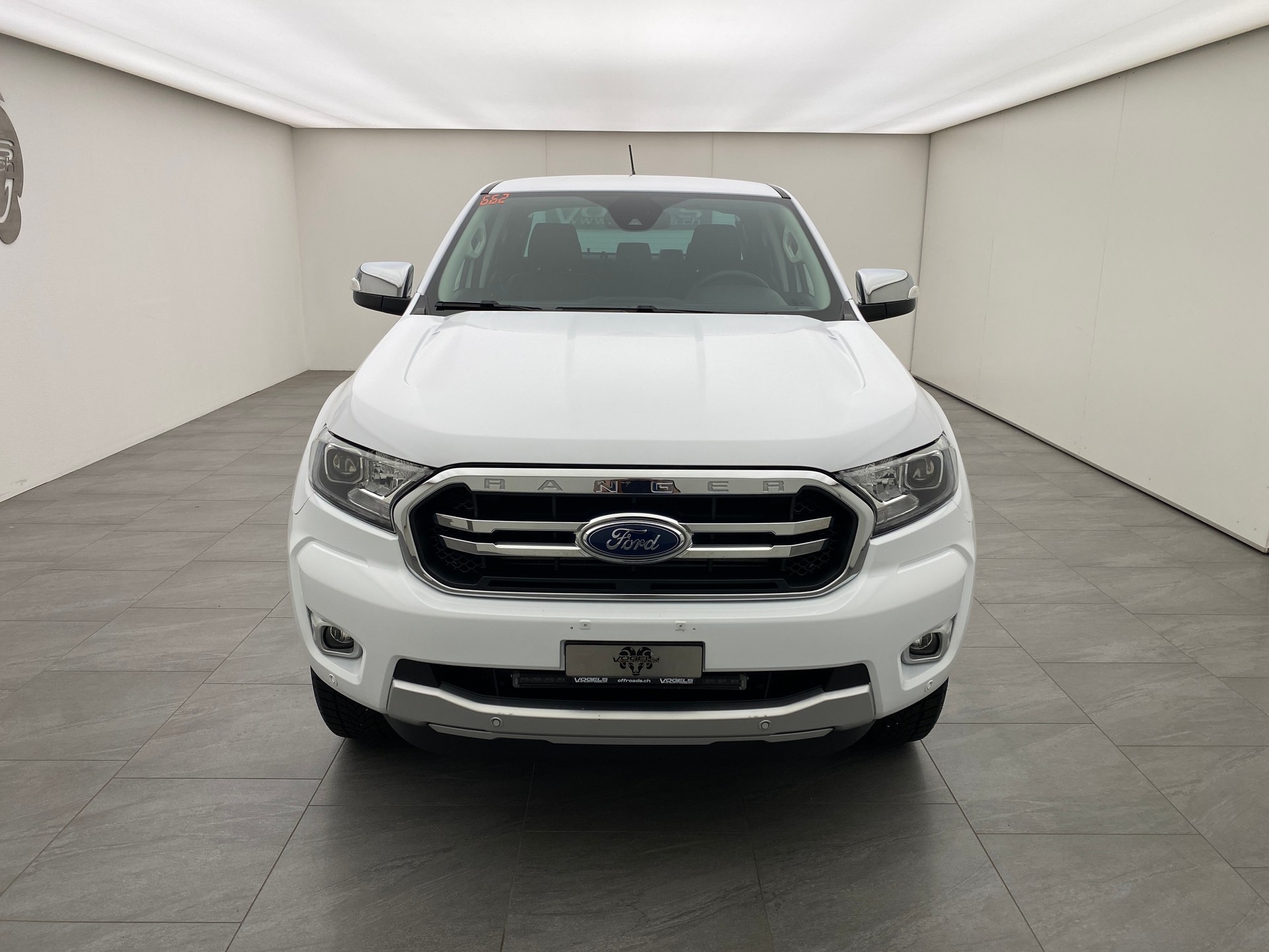 FORD Ranger 2.0TDCi Limited-showroom-element-1