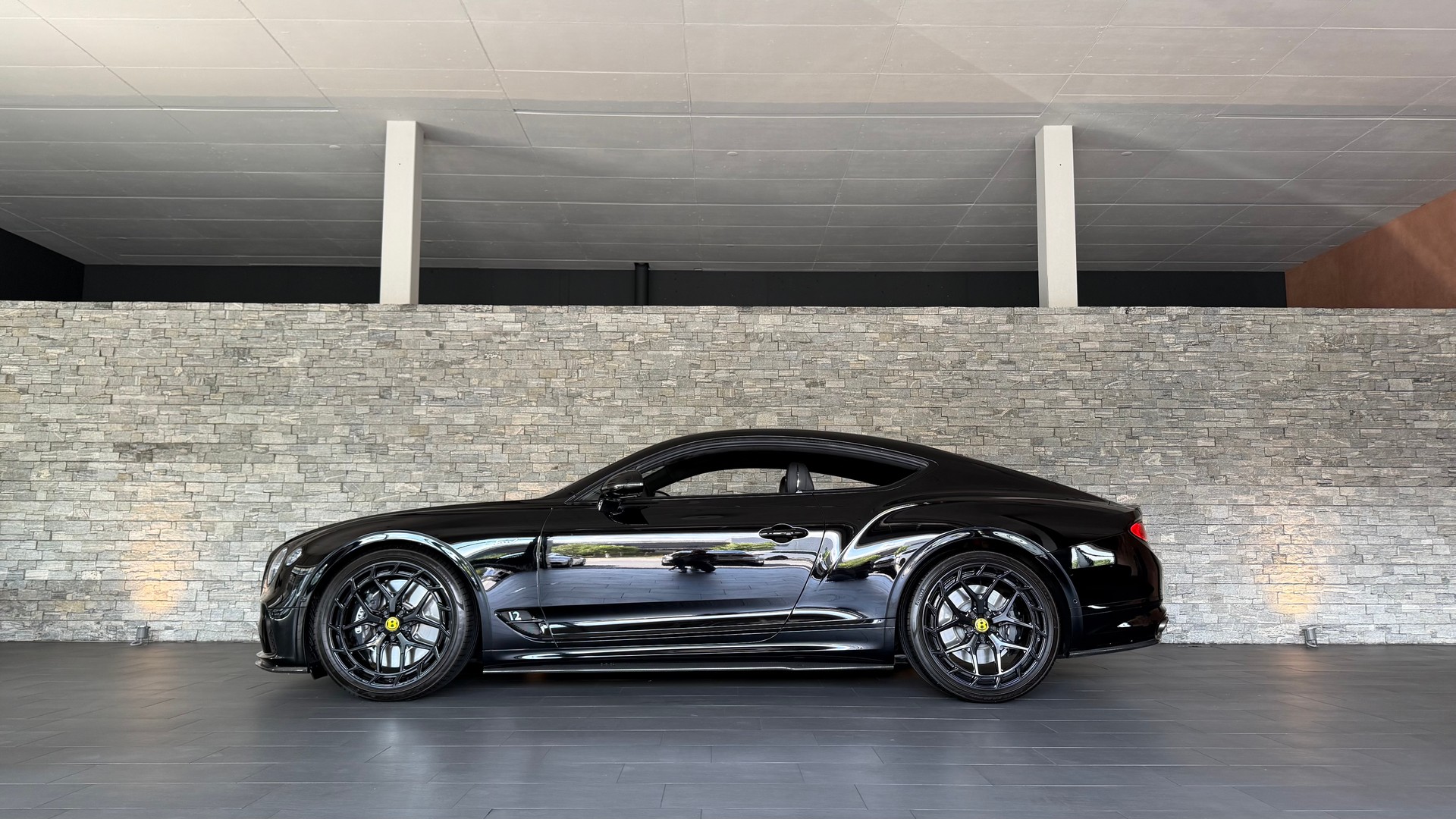 BENTLEY Continental GT 6.0 W12 Speed-showroom-element-2