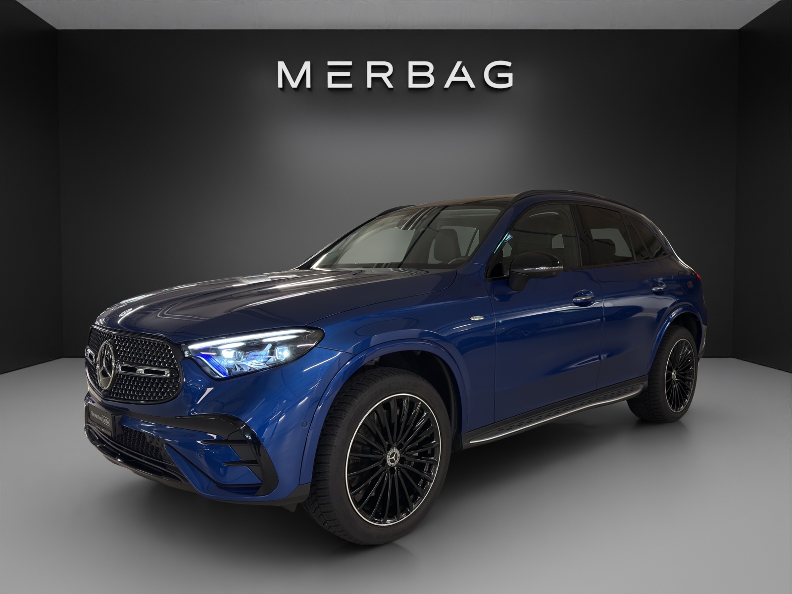 MERCEDES-BENZ GLC 300 e 4Matic 9G-Tronic-image-2