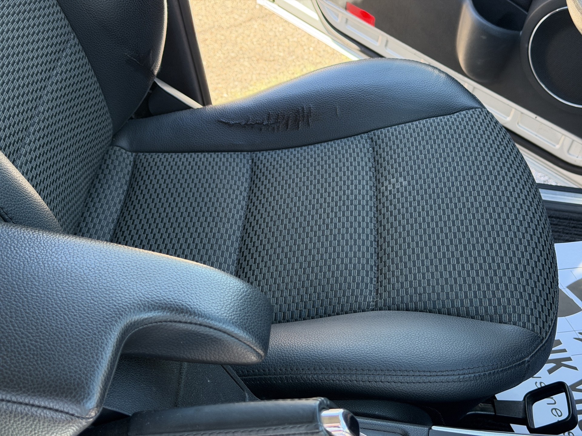 MERCEDES-BENZ A 180 CDI Avantgarde Edition Automatik-image-16