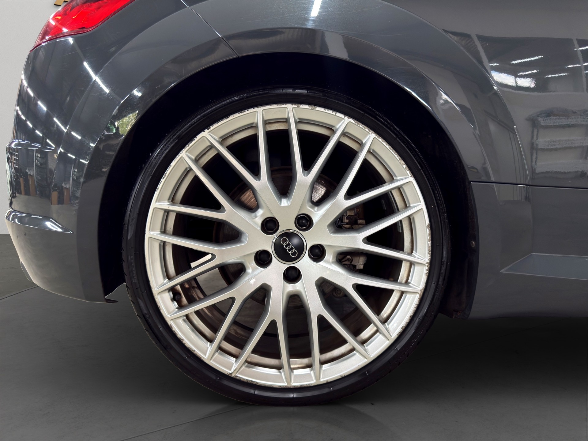 AUDI TT Coupé 2.0 TFSI-image-9