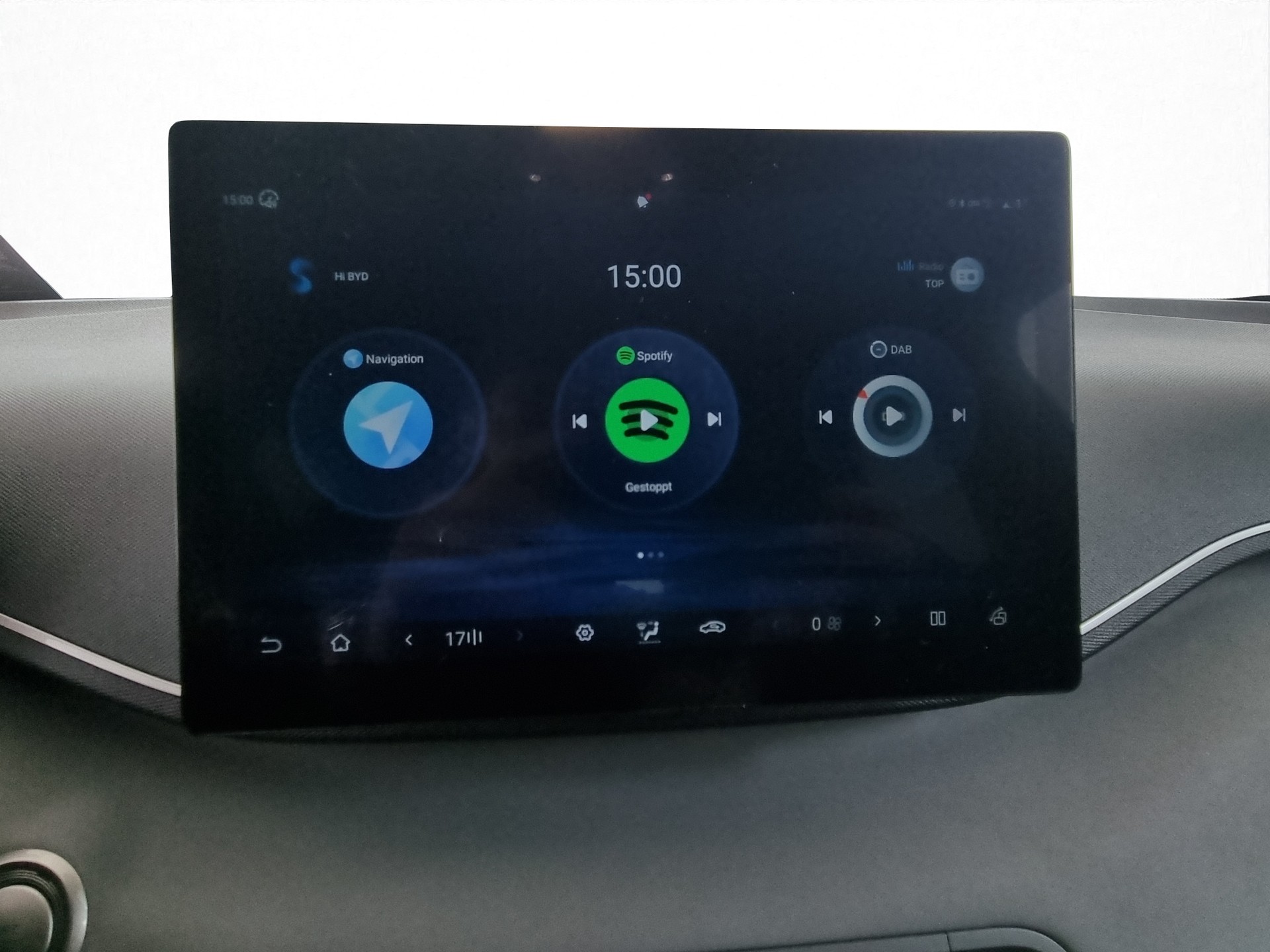 BYD Dolphin Surf 43kWh Comfort-image-12