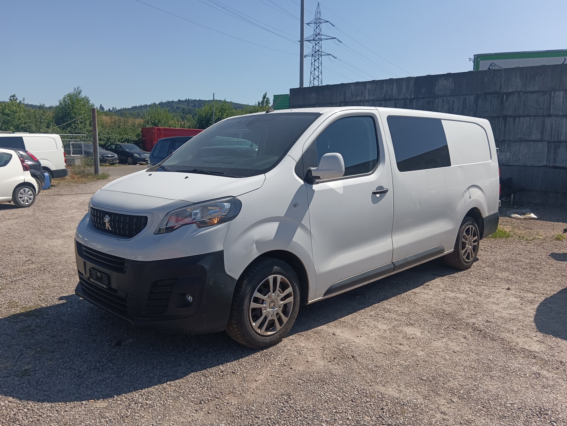 PEUGEOT EXPERT-image-1