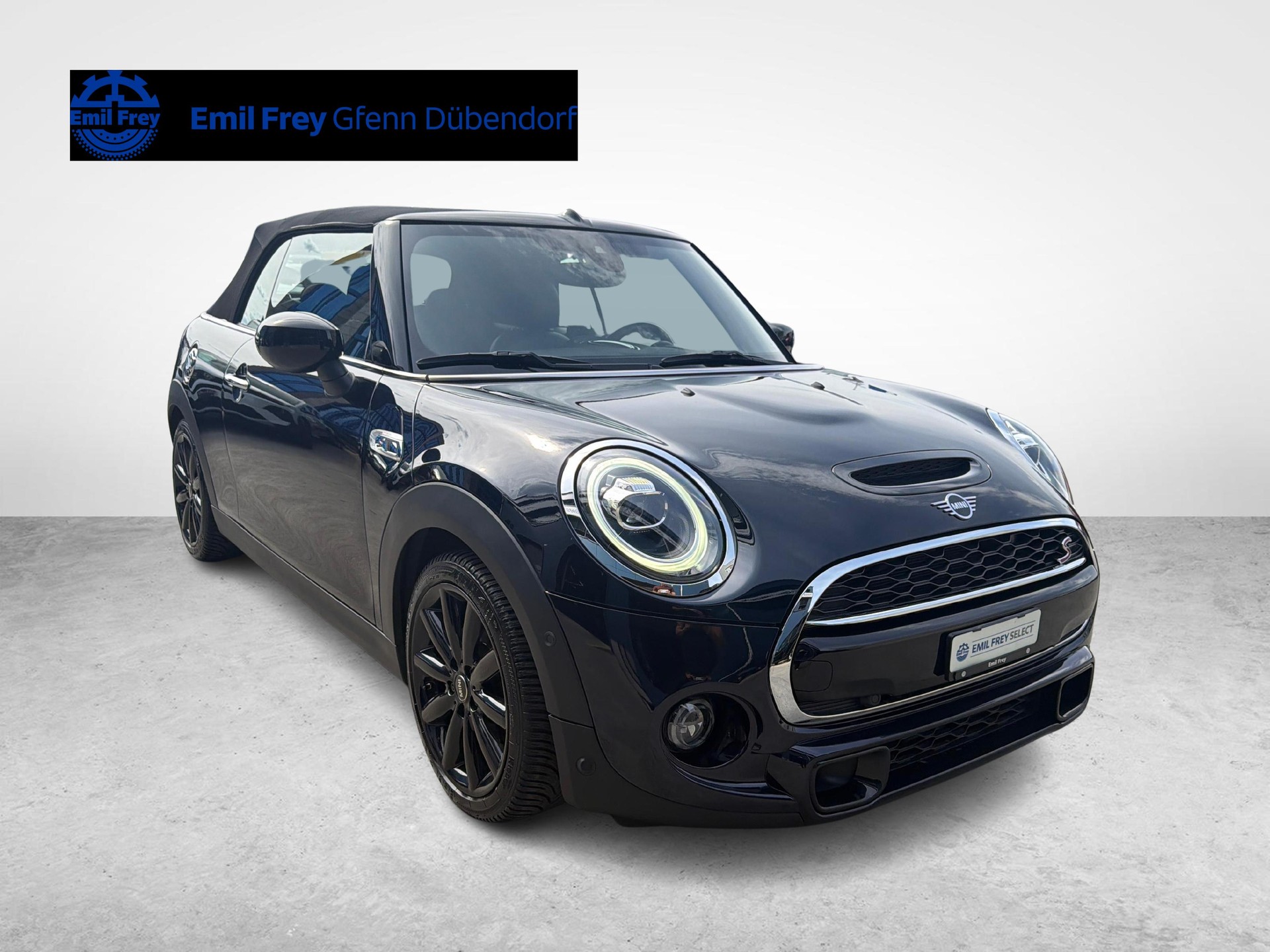 MINI Cooper S Cabrio-showroom-element-3