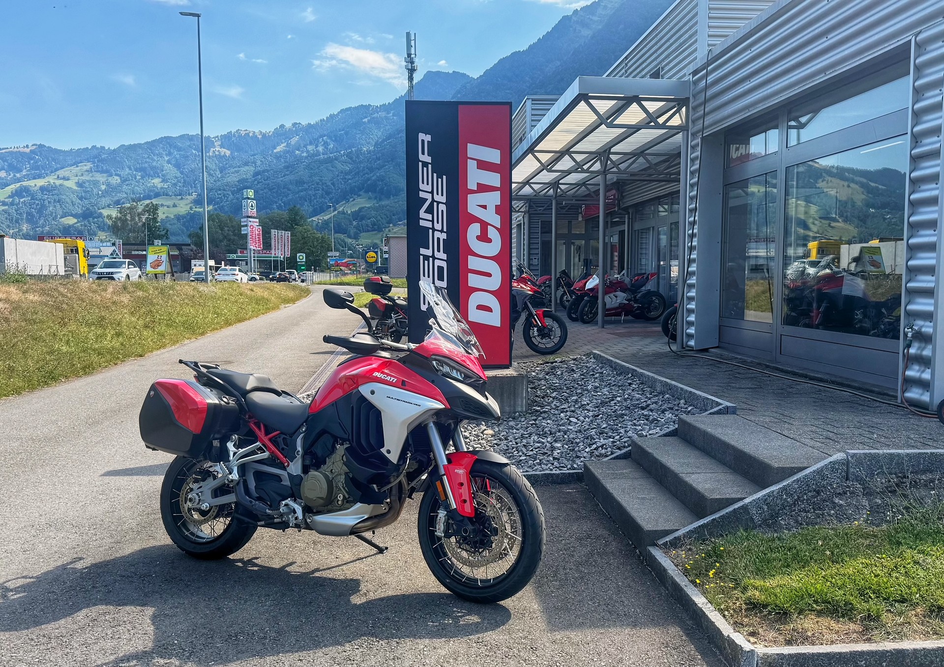 DUCATI Multistrada V4 S Travel & Radar Speichen Felgen-image-0