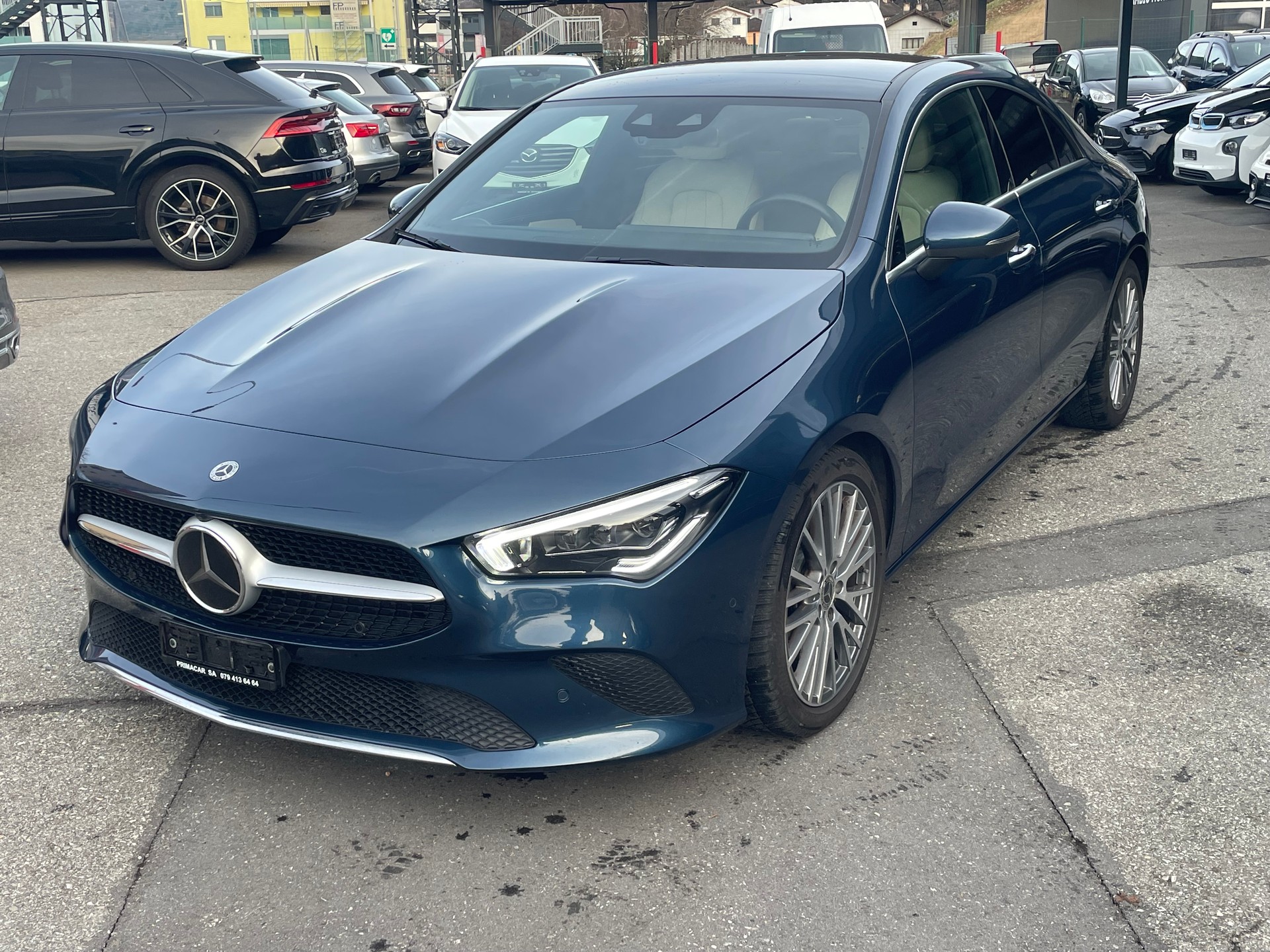 MERCEDES-BENZ CLA 220 d 4Matic Style 8G-DCT-image-1
