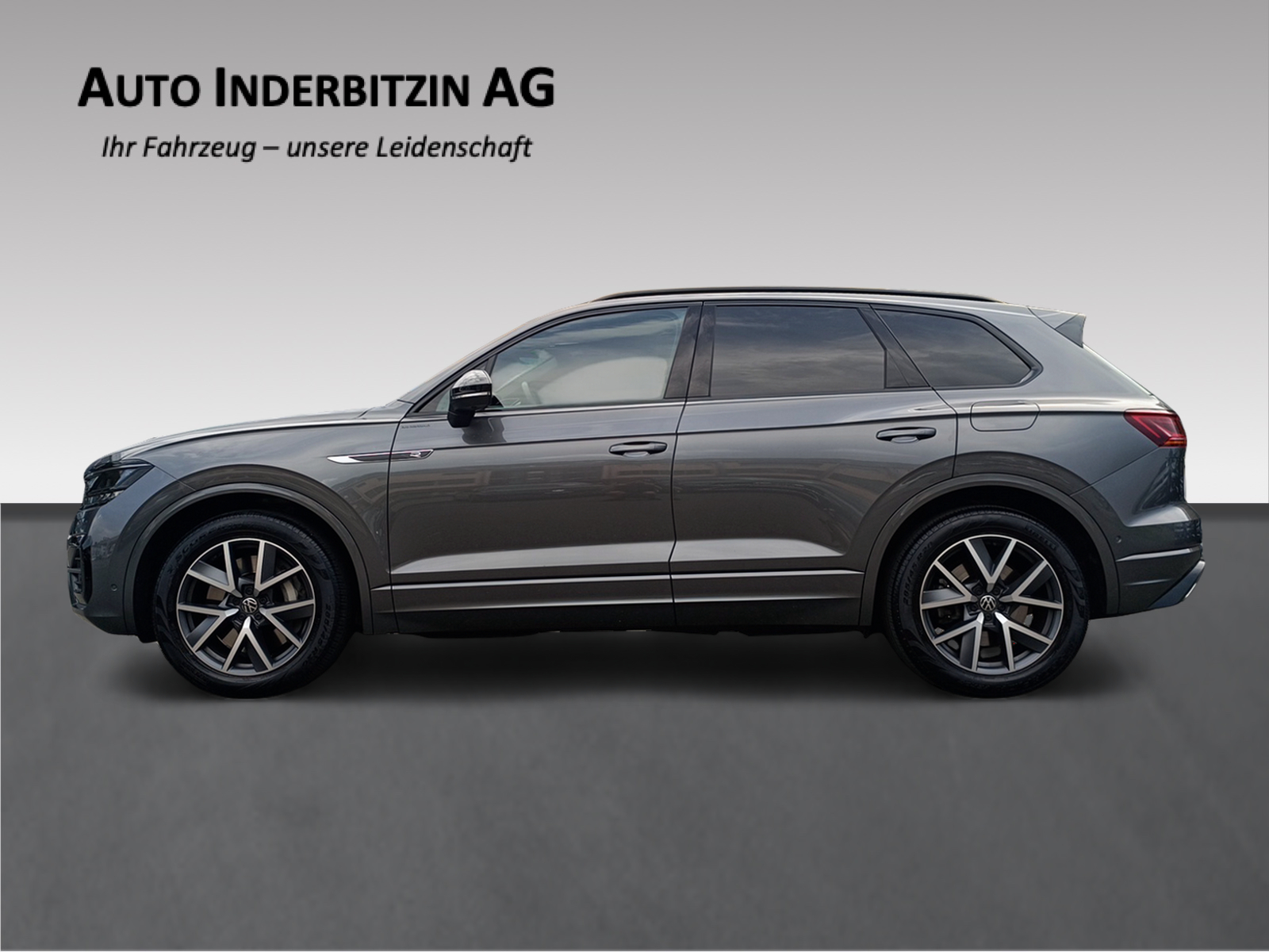 VW Touareg 3.0 TSI eHybrid R Tiptronic-showroom-element-3