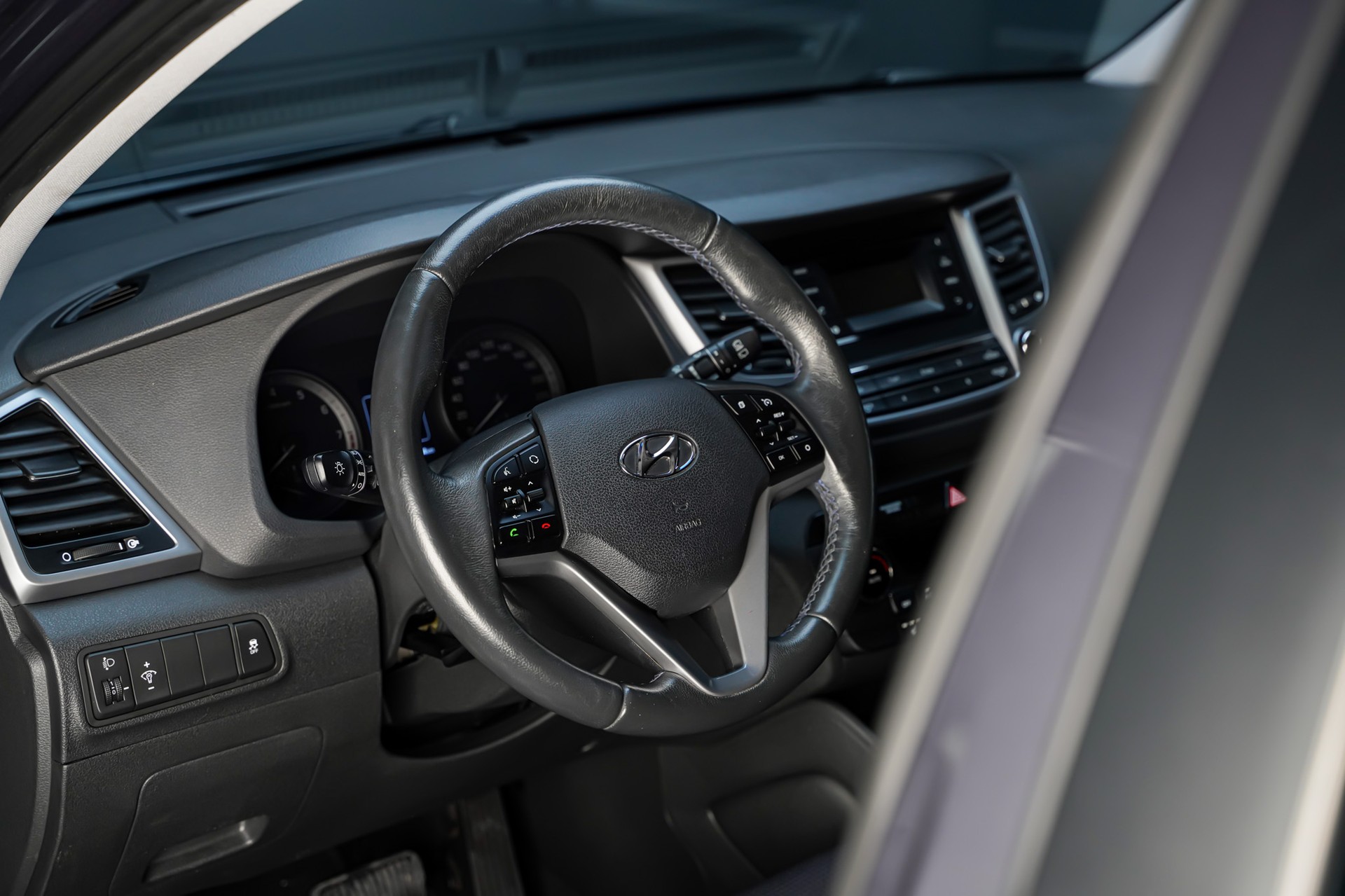 HYUNDAI Tucson 2.0 GDI 4x4 Automatic-image-7