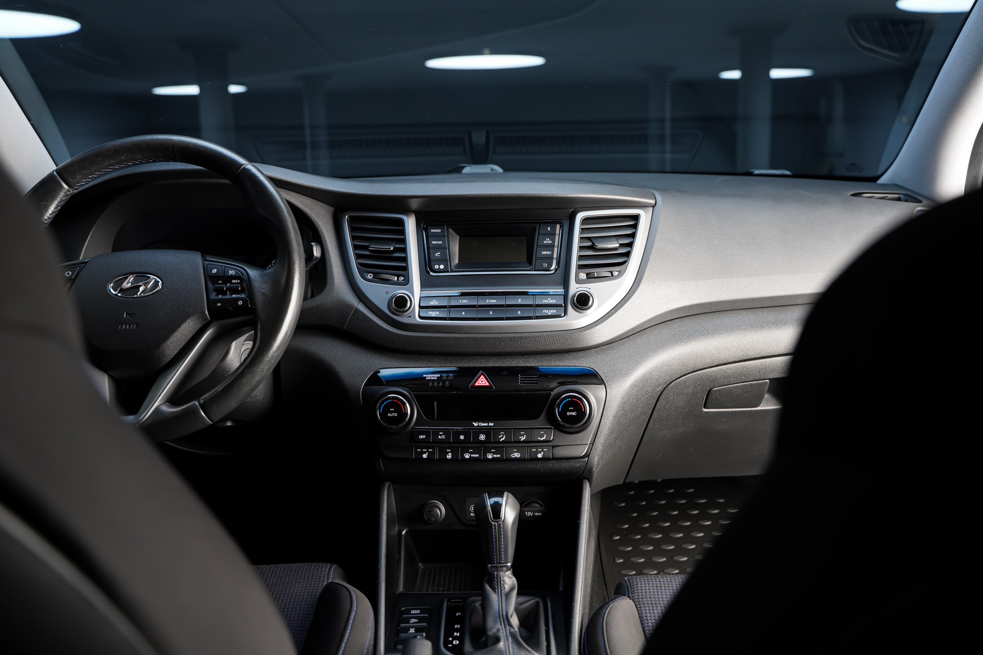 HYUNDAI Tucson 2.0 GDI 4x4 Automatic-image-18