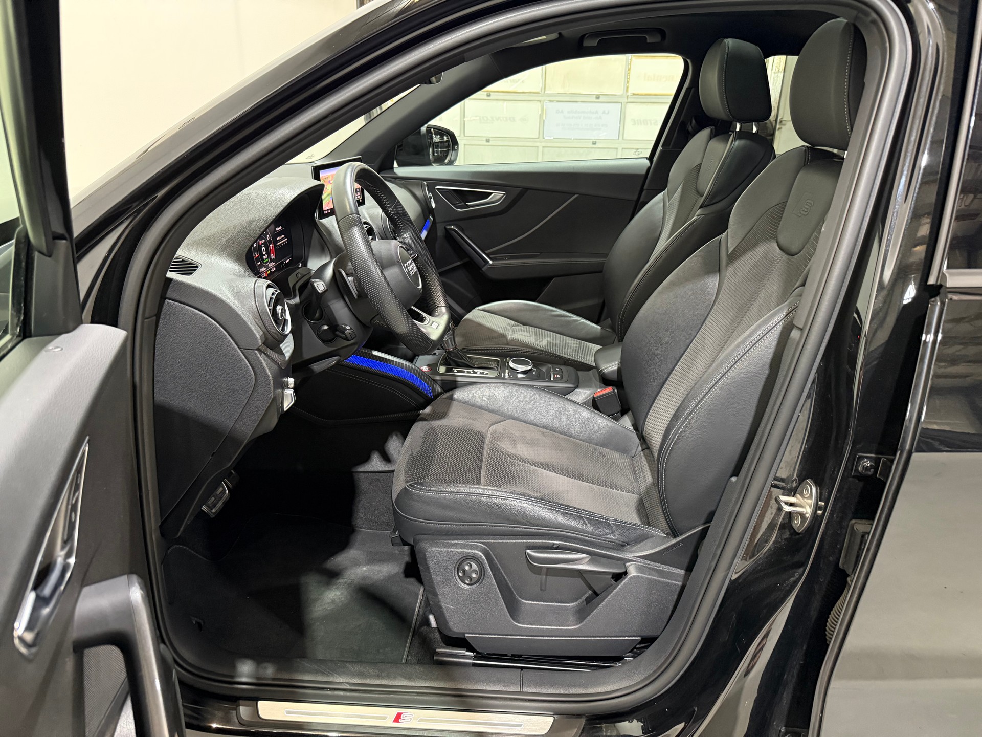 AUDI SQ2 TFSI quattro S-tronic (CH-Fahrzeug)-image-12