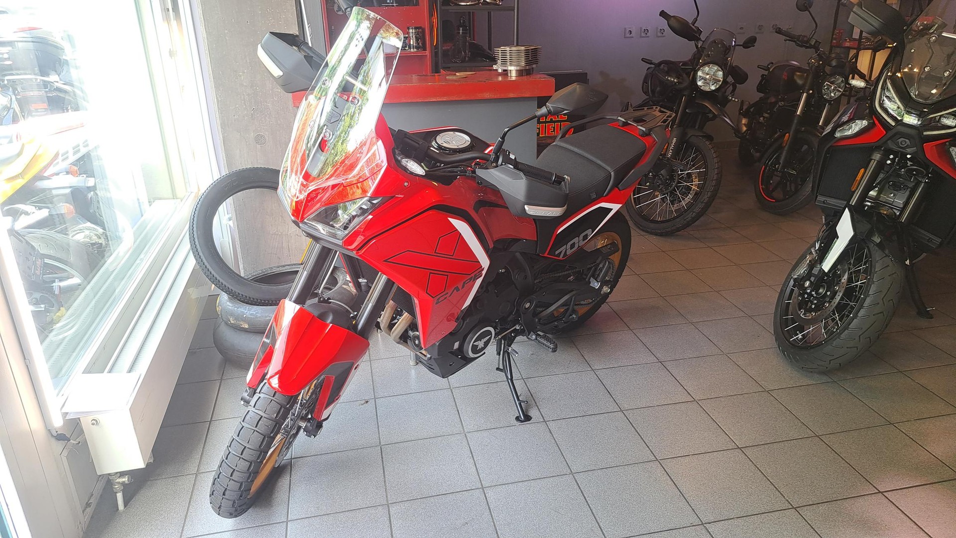 MOTO MORINI X-CAPE 700-image-4