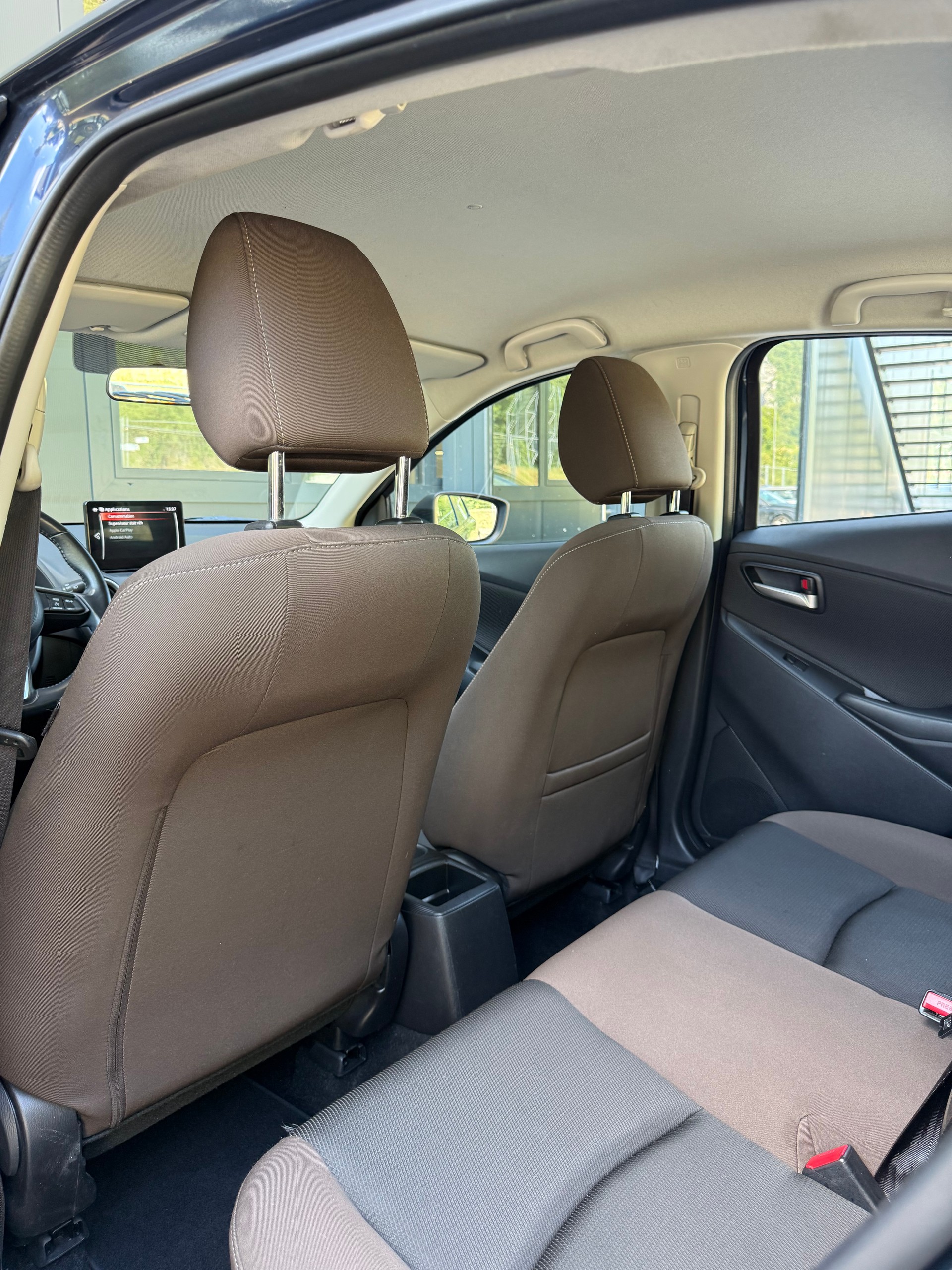 MAZDA 2 SKYACTIV-G 90 Ambition Automat-image-12