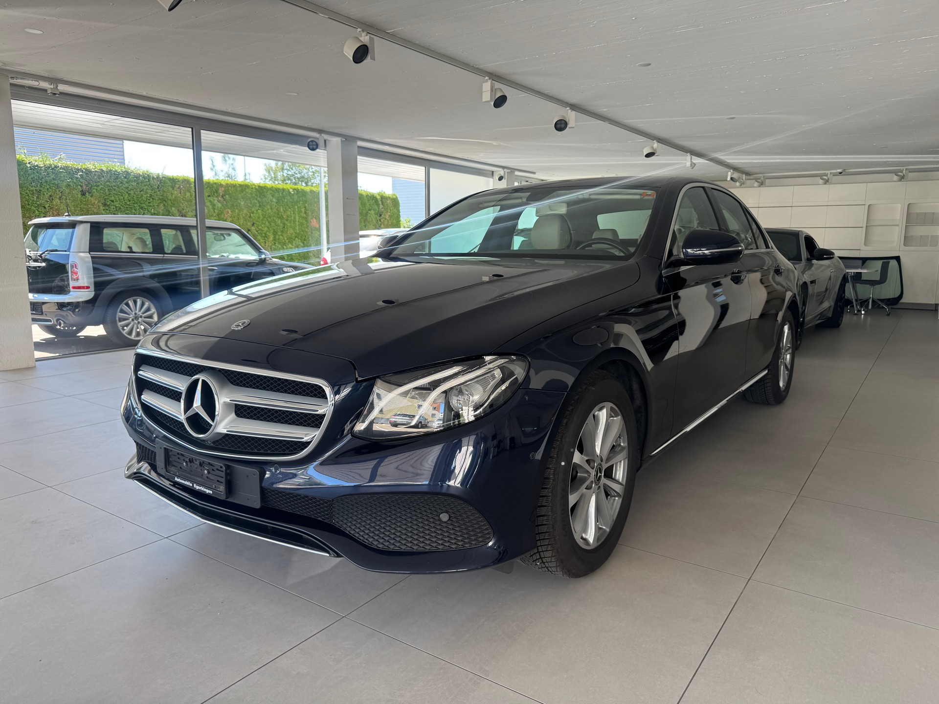 MERCEDES-BENZ E 220 d Exclusive 9G-Tronic