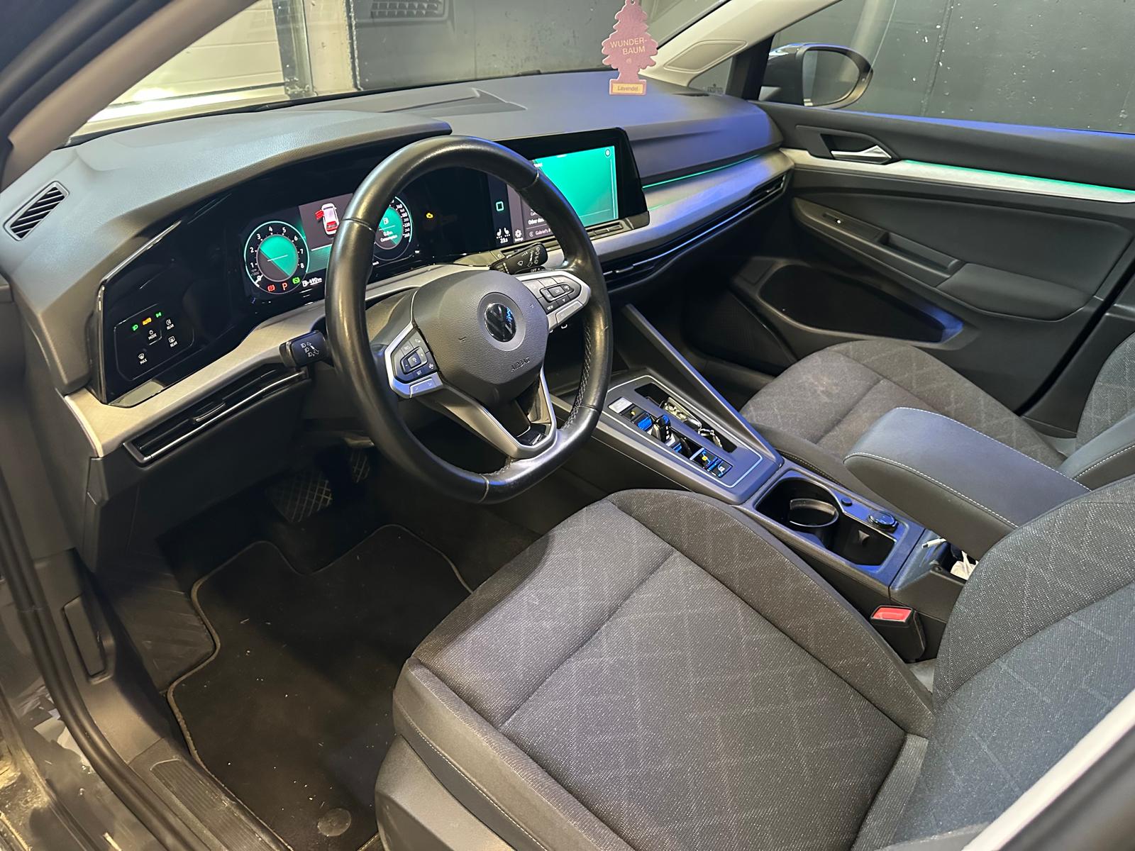 VW Golf 1.0 eTSI mHEV ACTLife DSG-showroom-element-1