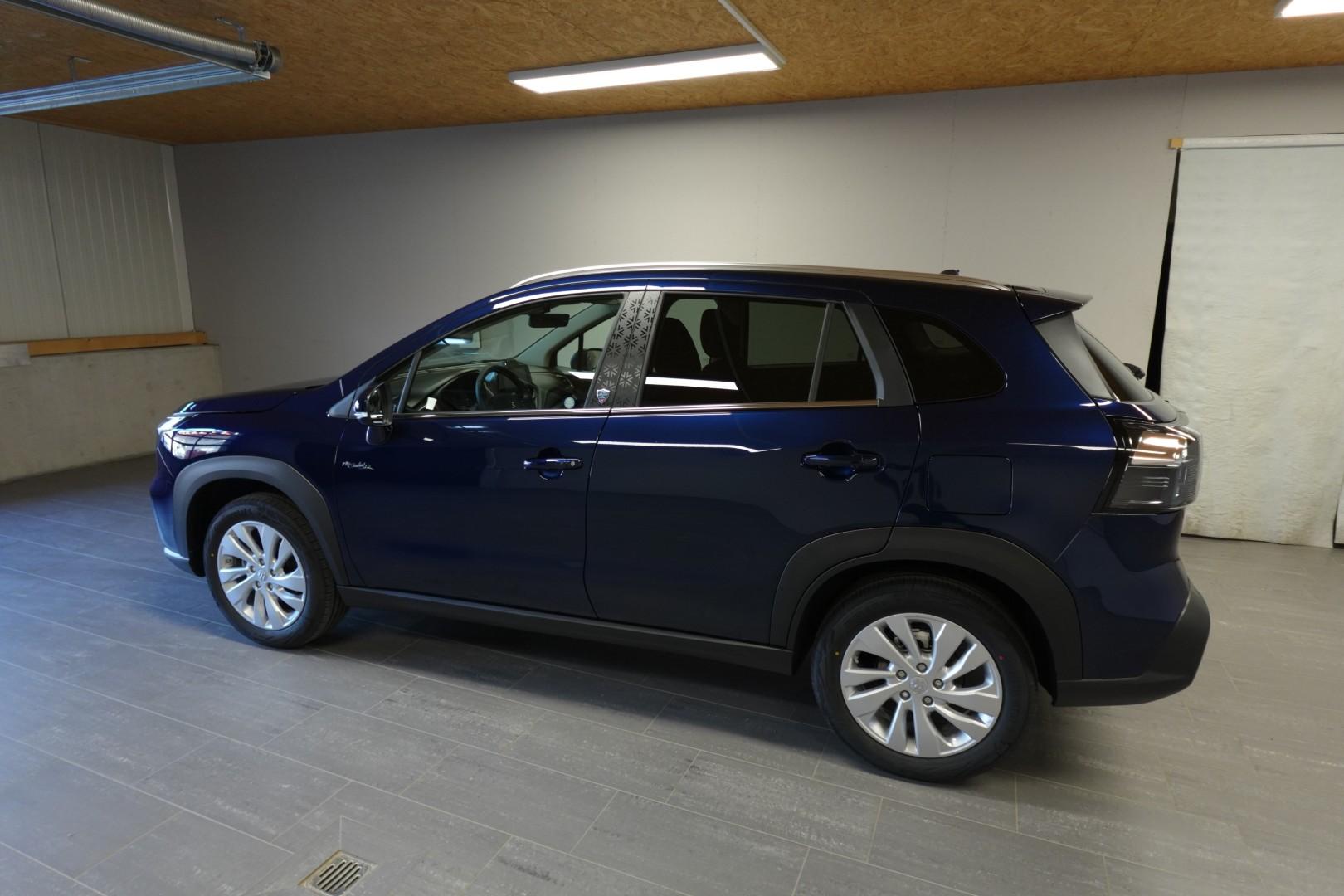 SUZUKI S-Cross 1.4 T Piz Sulai Hybrid 4x4-image-12