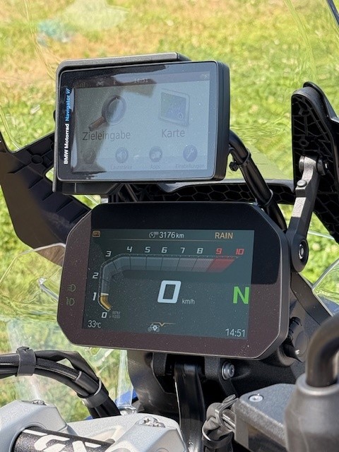 BMW R 1300 GS-image-4