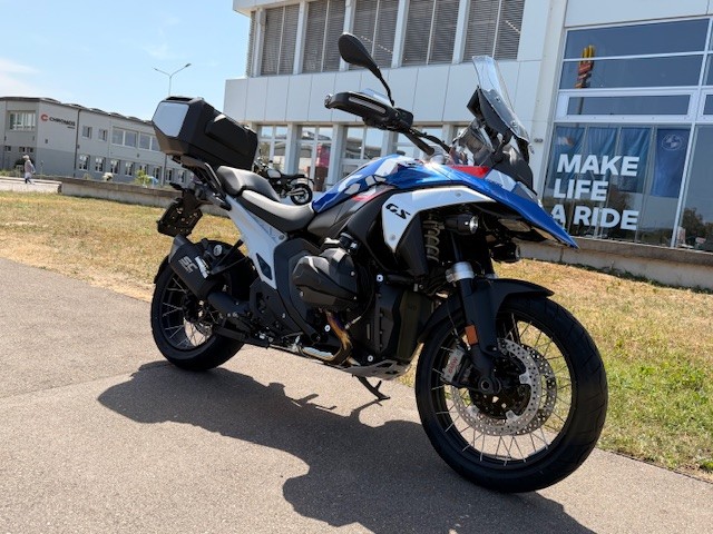 BMW R 1300 GS-image-1