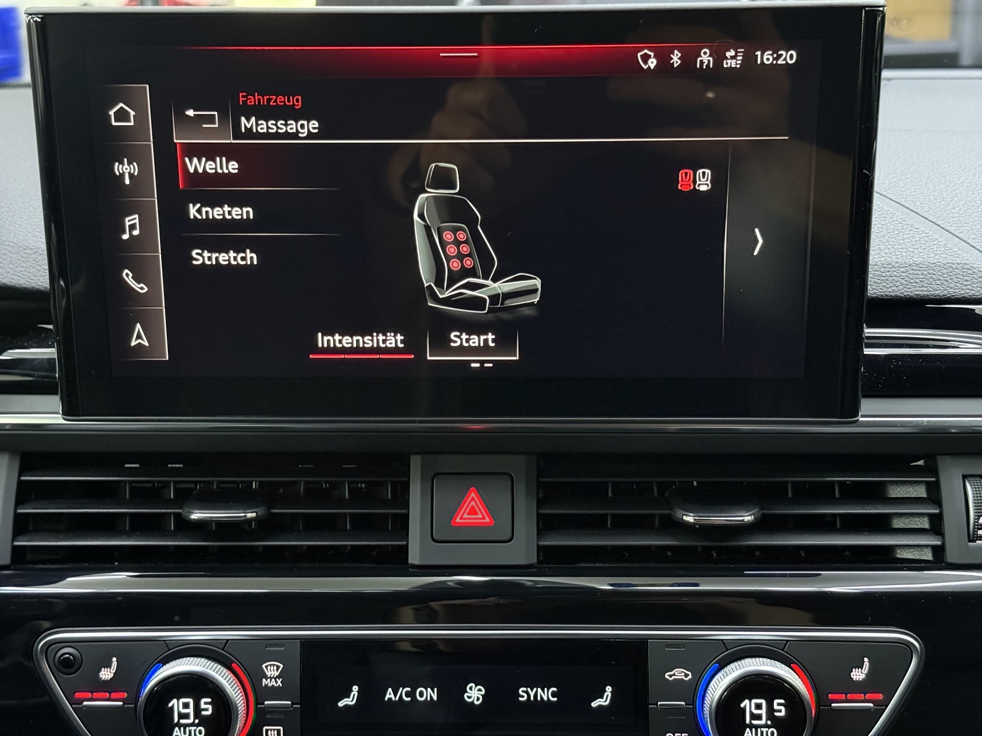 AUDI RS4 Avant quattro tiptronic-image-25