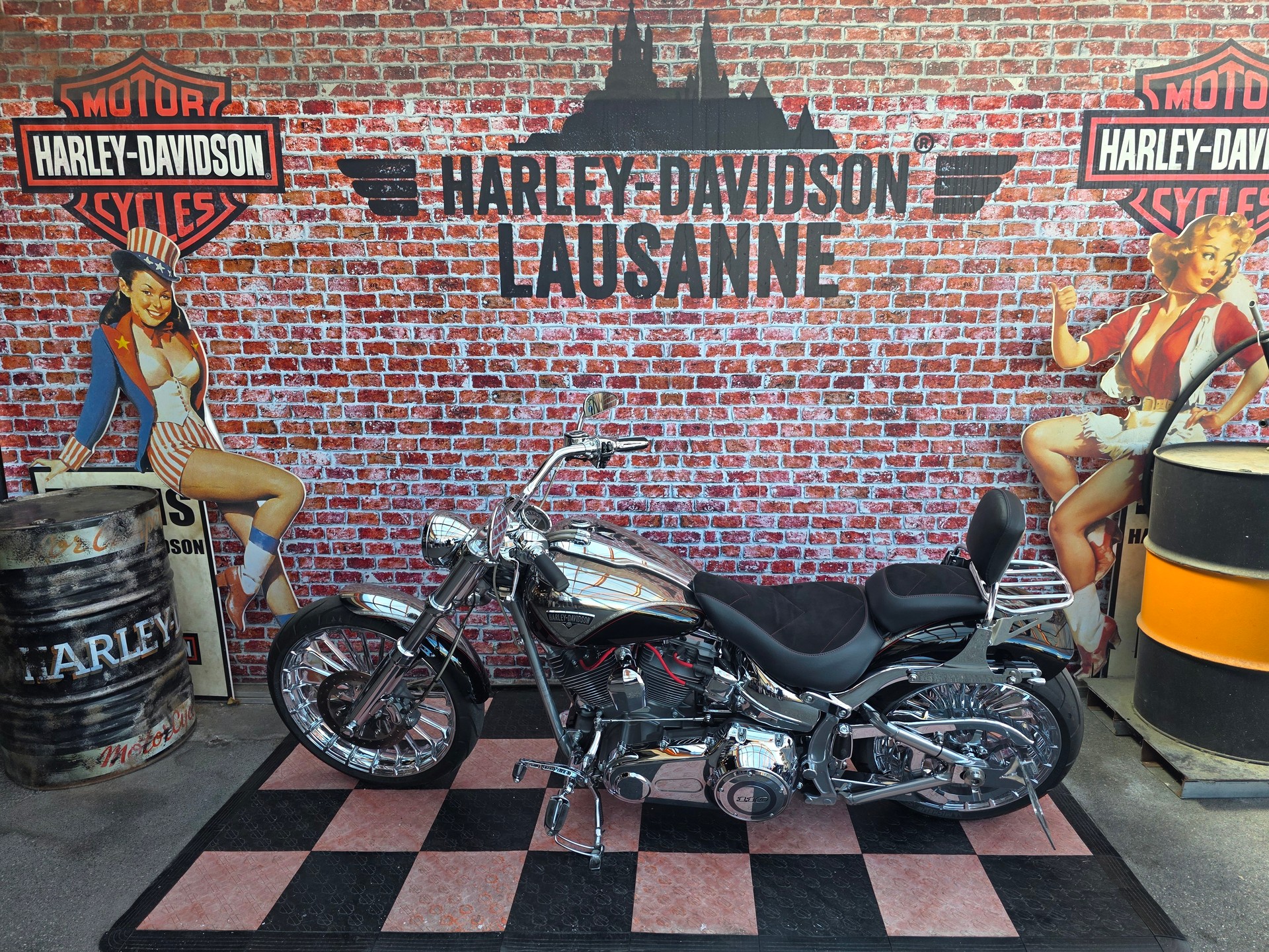 HARLEY-DAVIDSON FXSBSE-image-1