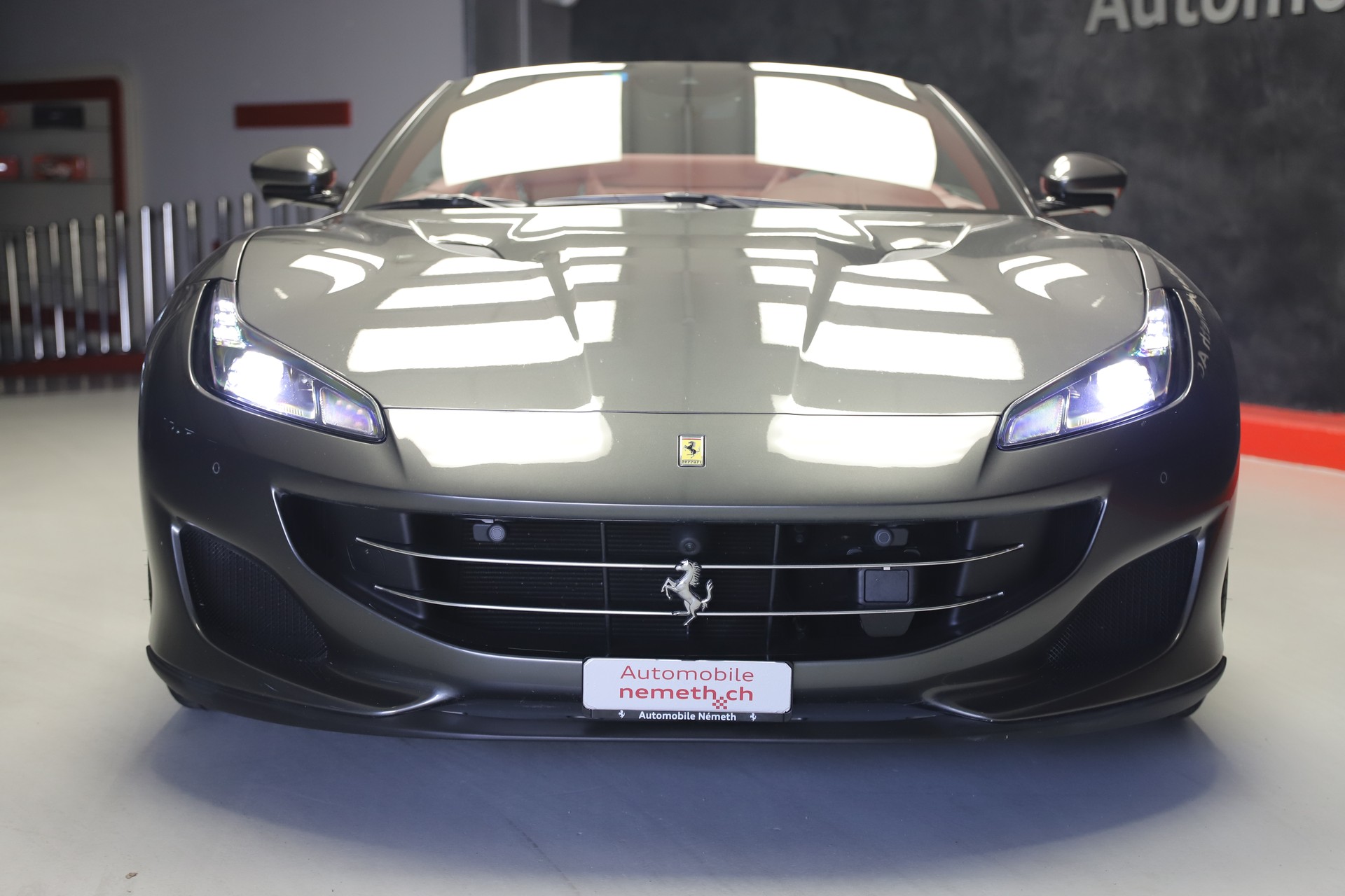 FERRARI Portofino 3.9 V8 T-image-4
