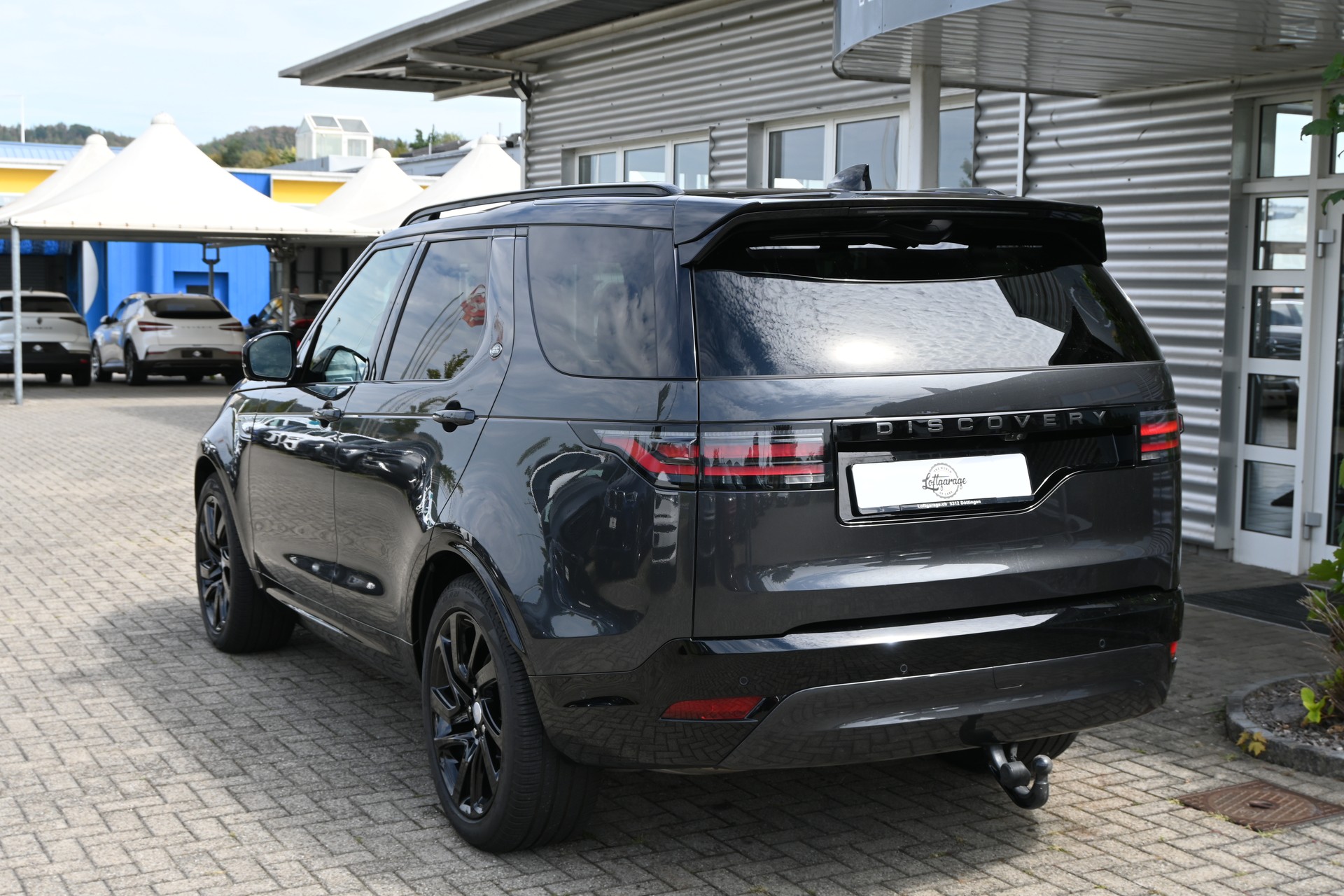 LAND ROVER Discovery 3.0D I6 P250 S R-Dynamic AWD Automatic 7-Plätzer + AHK 3500kg + Werksgarantie 10.2030-image-6