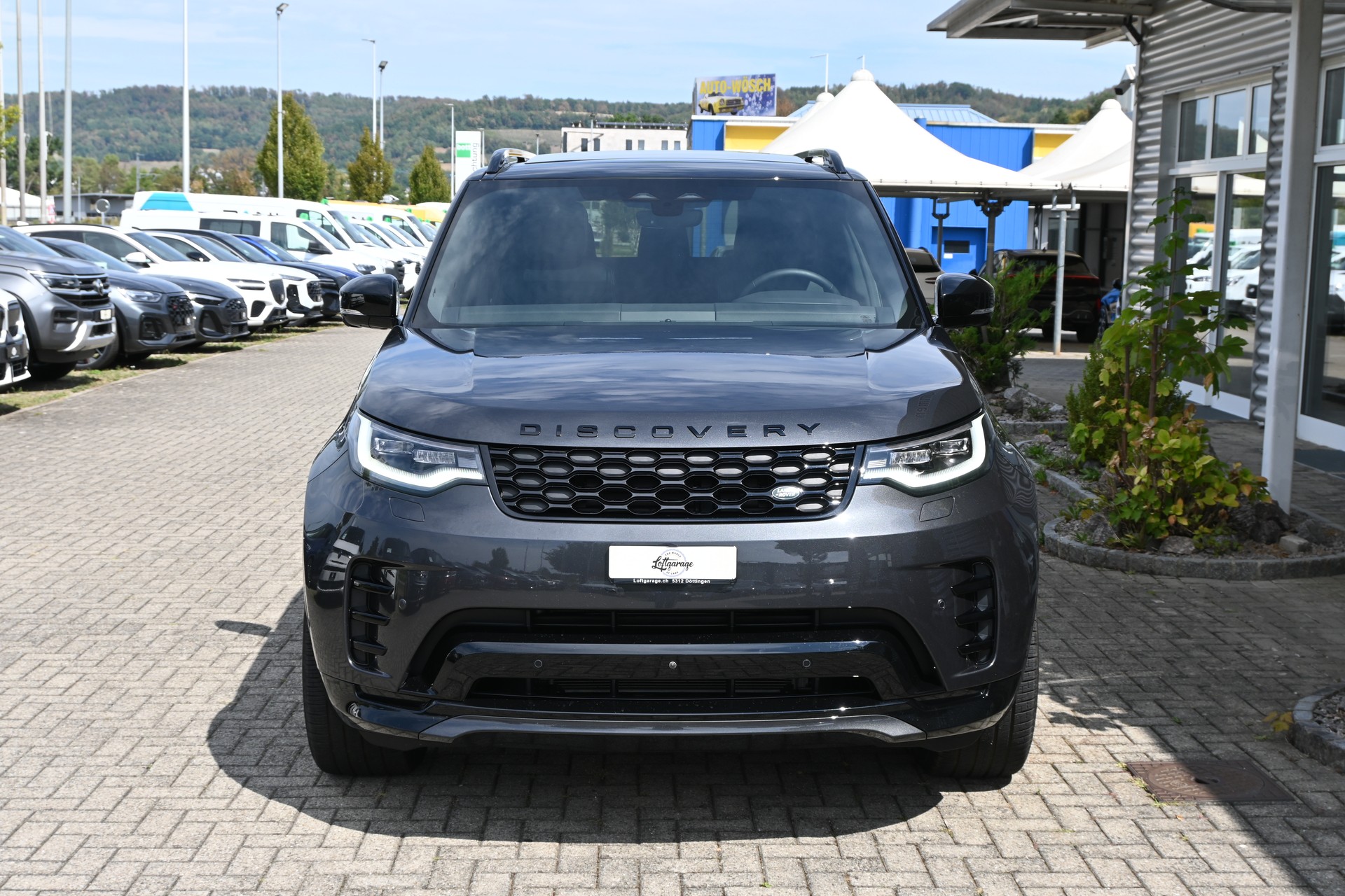 LAND ROVER Discovery 3.0D I6 P250 S R-Dynamic AWD Automatic 7-Plätzer + AHK 3500kg + Werksgarantie 10.2030-showroom-element-2