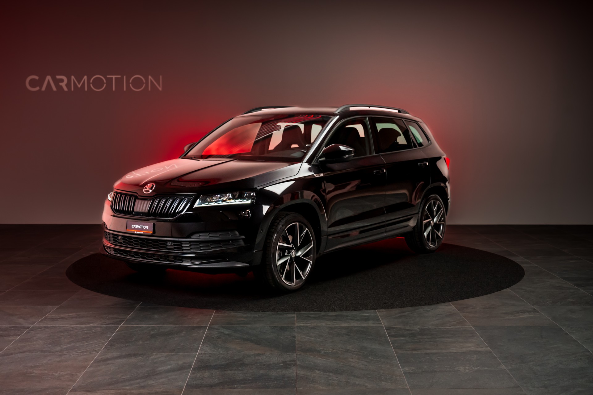 SKODA Karoq 2.0 TSI SportLine 4x4 DSG / Panoramadach / Parkassistent / Sitzheizung