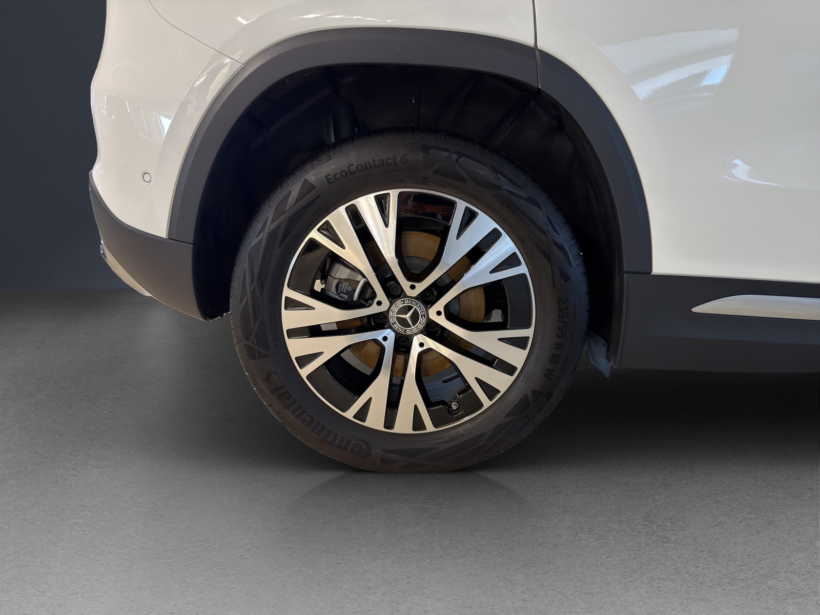 MERCEDES-BENZ GLA 220 4Matic 8G-DCT-image-16